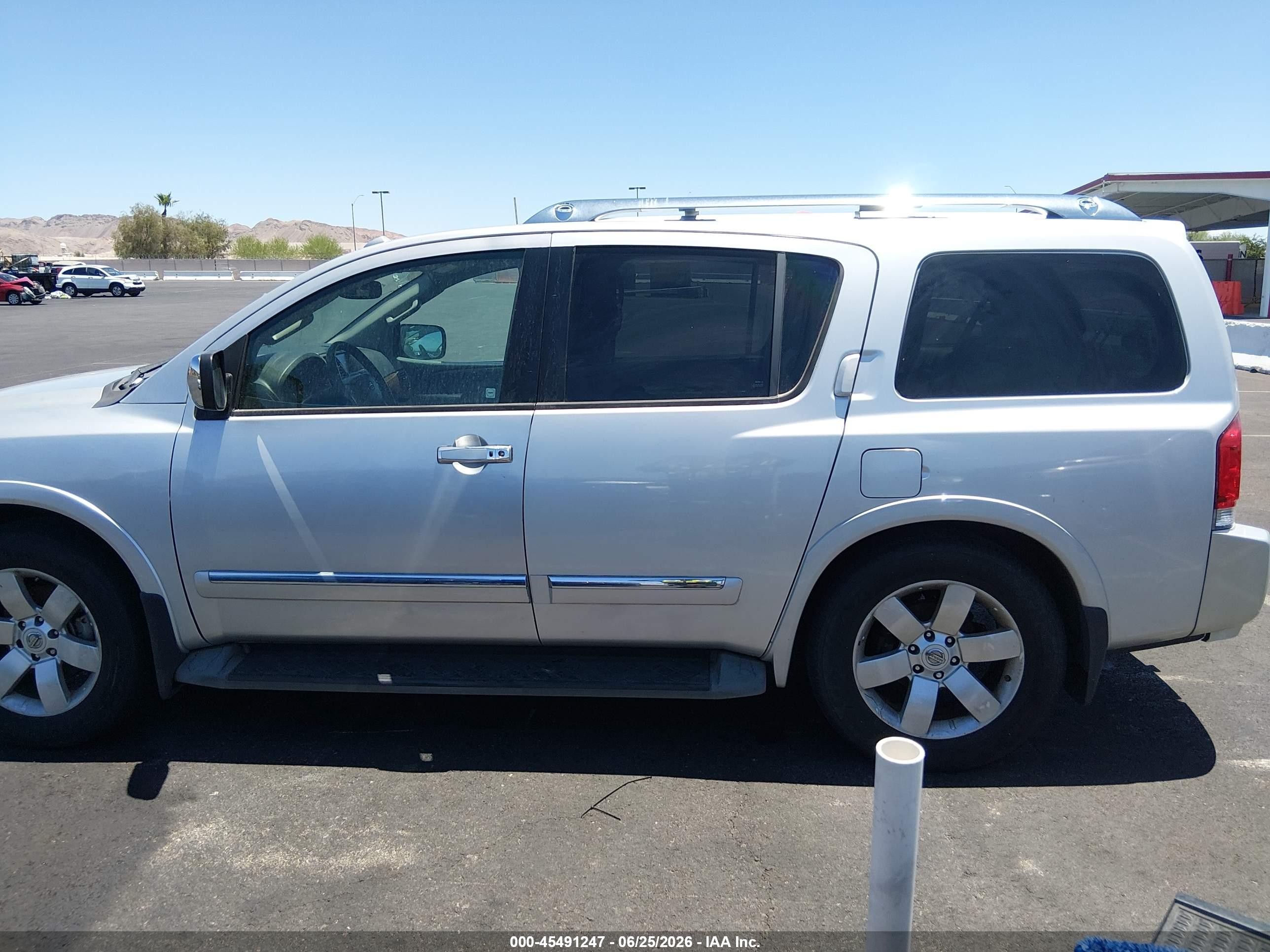 2013 Nissan Armada Sl Серебряный vin: 5N1BA0ND2DN602307
