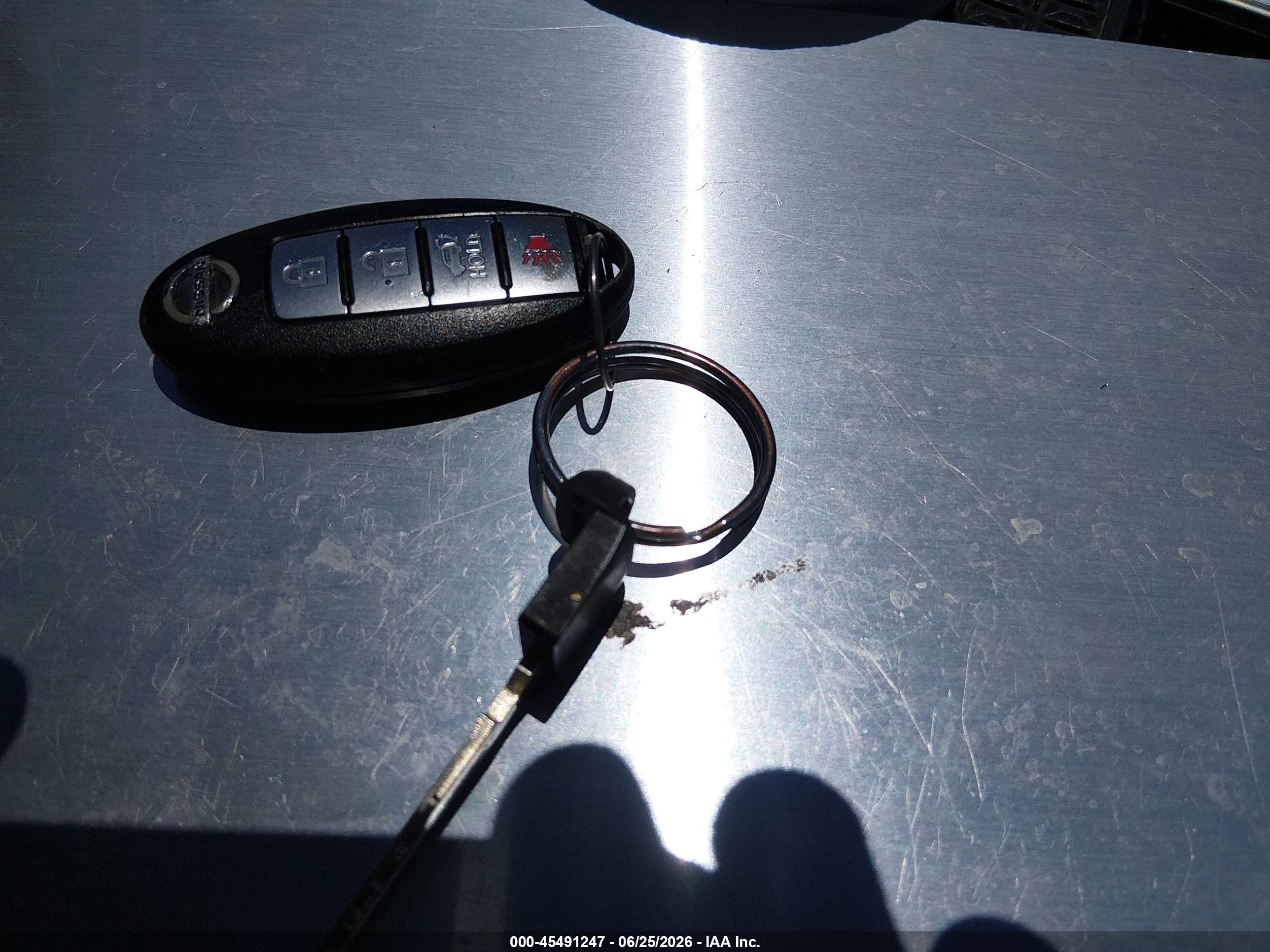 2013 Nissan Armada Sl Серебряный vin: 5N1BA0ND2DN602307
