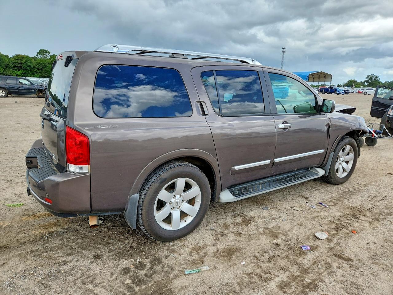2013 Nissan Armada Sv Brown vin: 5N1BA0ND2DN615008