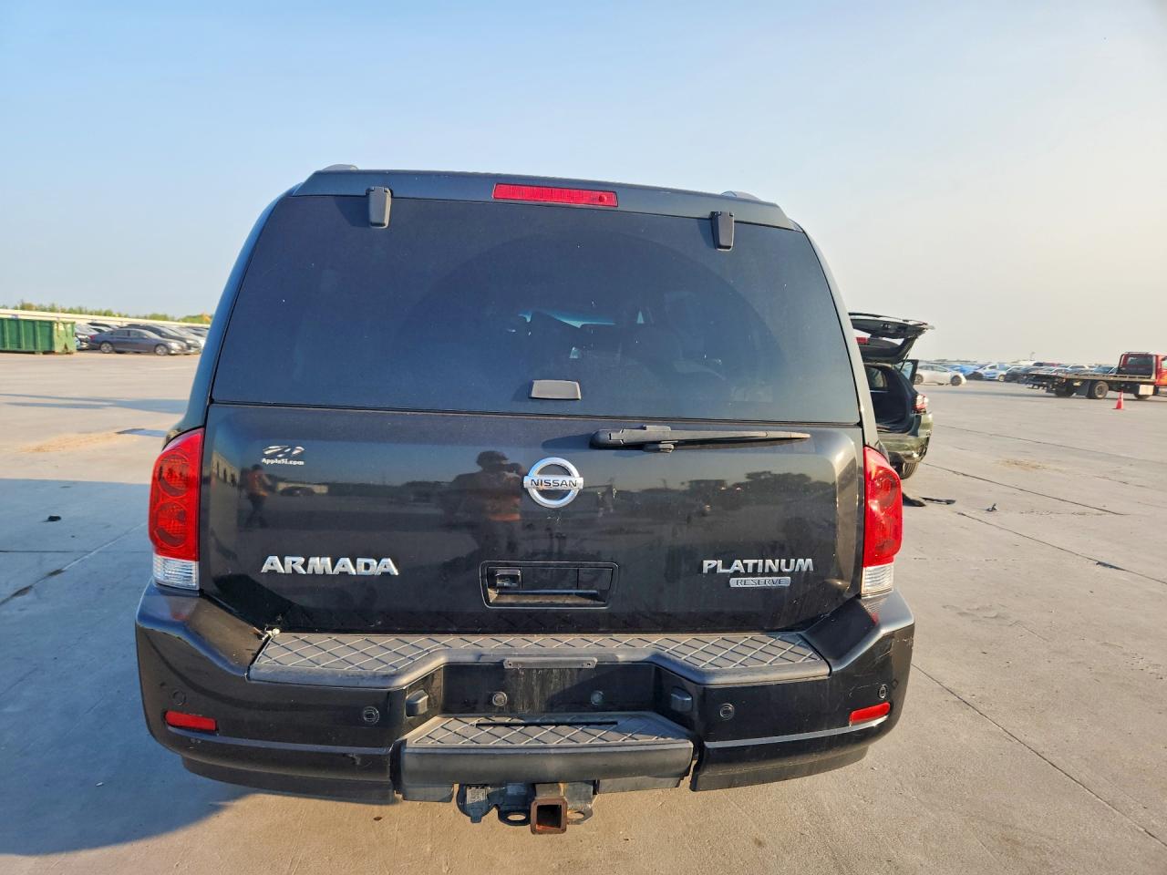 2015 Nissan Armada Platinum Черный vin: 5N1BA0ND2FN615271