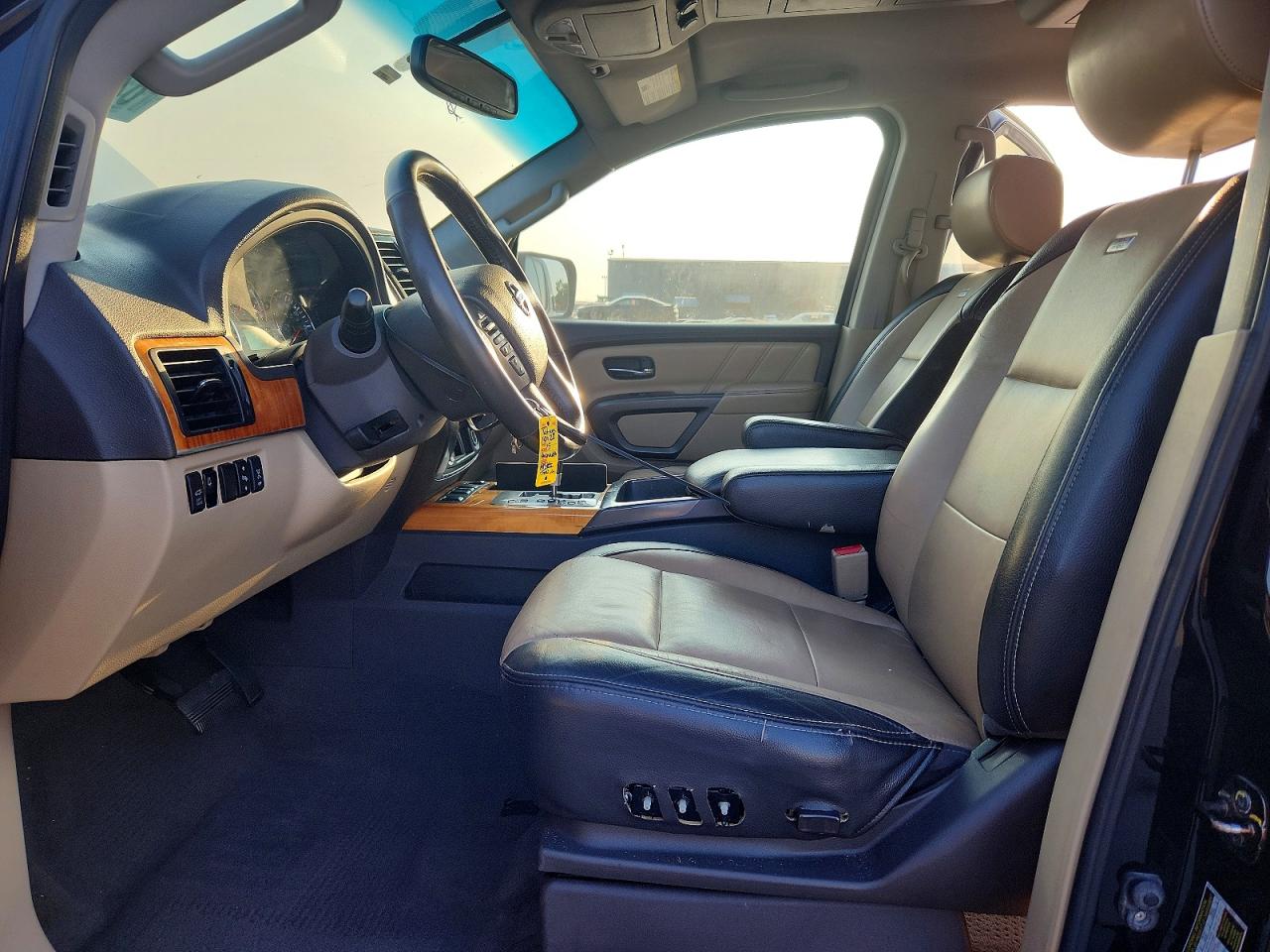 2015 Nissan Armada Platinum Черный vin: 5N1BA0ND2FN615271