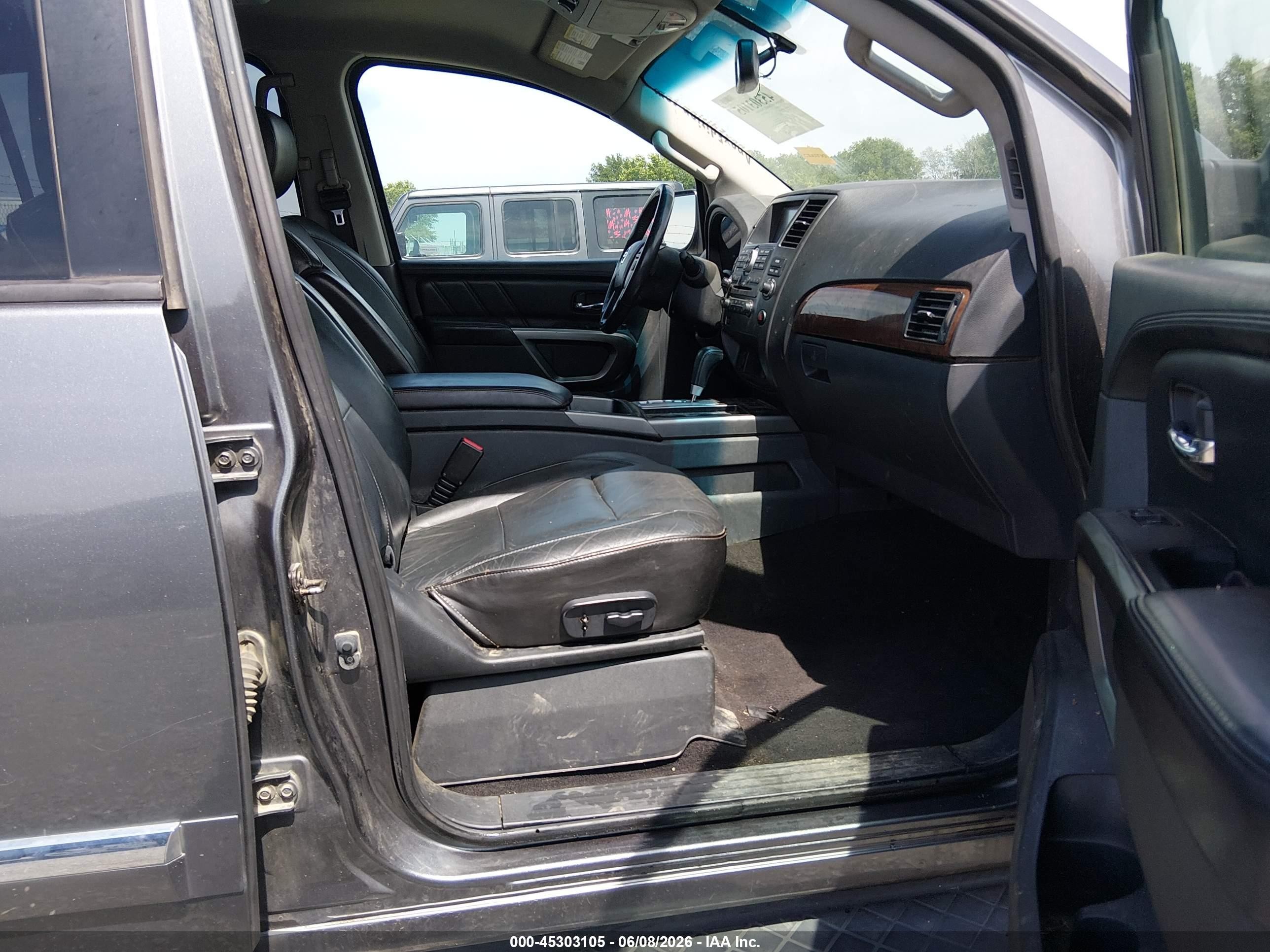 2015 Nissan Armada Platinum Gray vin: 5N1BA0ND2FN617067