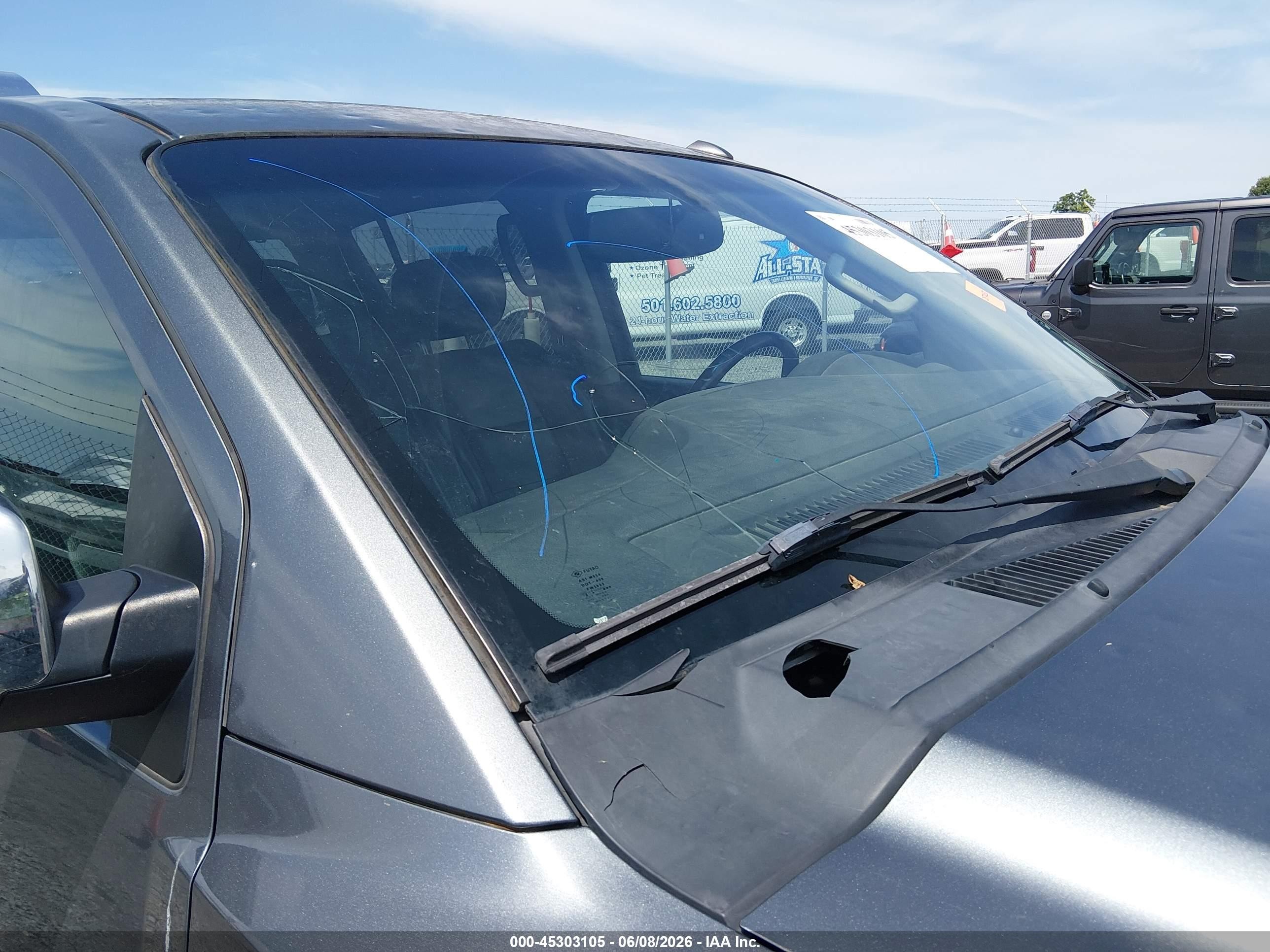 2015 Nissan Armada Platinum Gray vin: 5N1BA0ND2FN617067