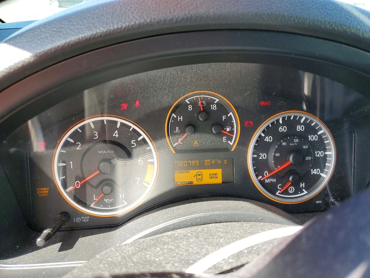 2010 Nissan Armada Se Silver vin: 5N1BA0ND3AN616731