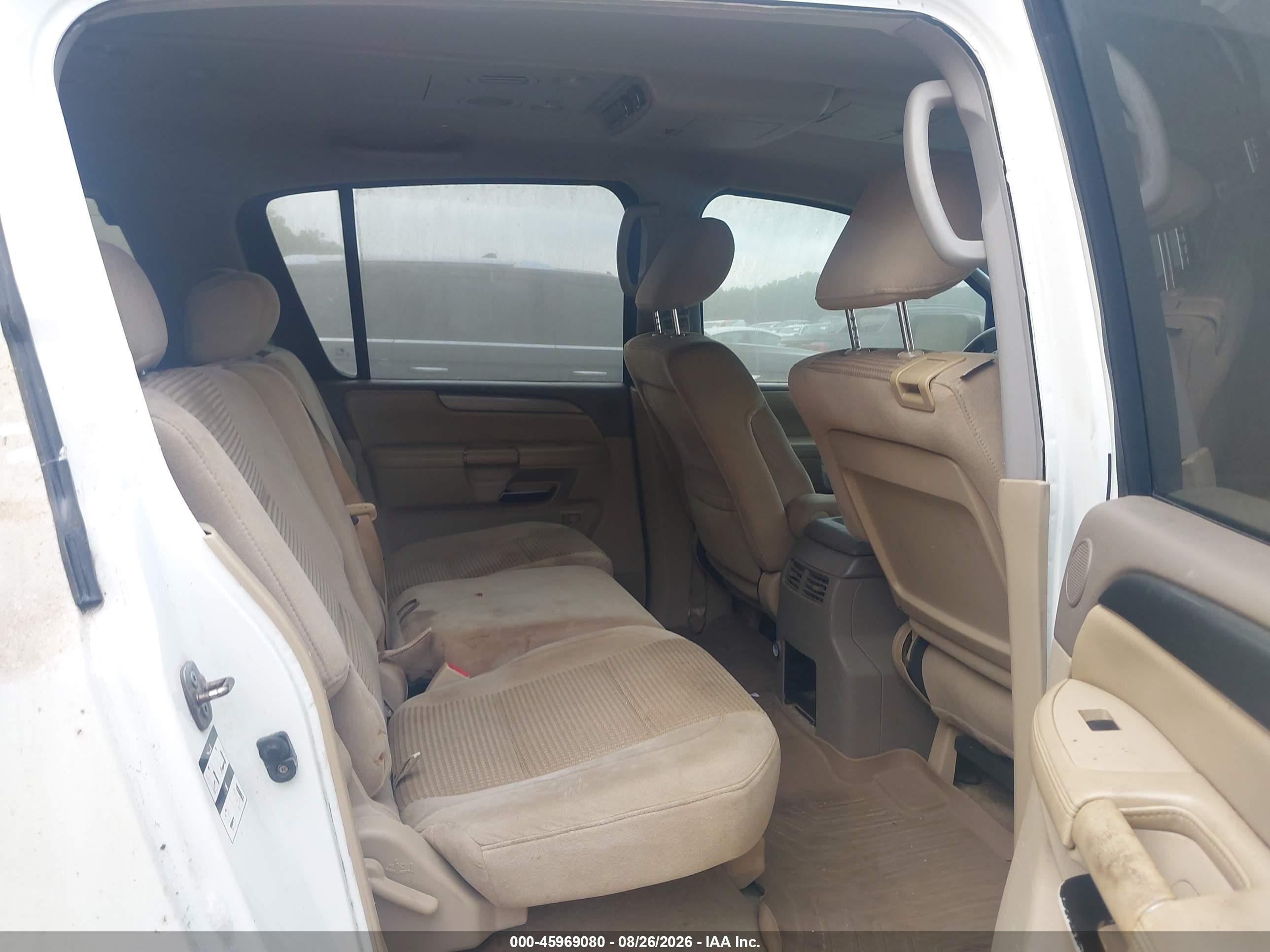 2011 Nissan Armada Sv White vin: 5N1BA0ND3BN615421
