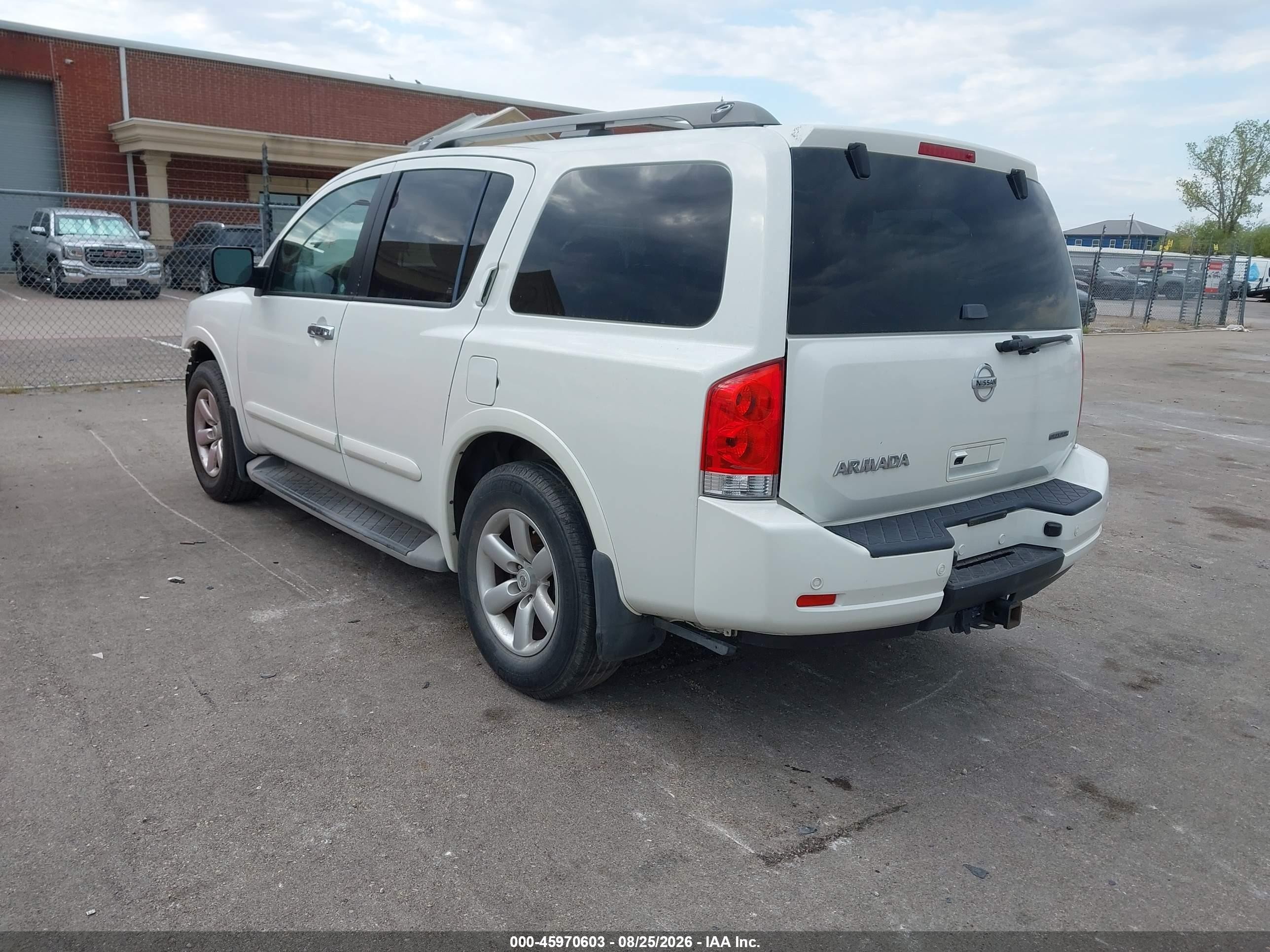 2015 Nissan Armada Sv White vin: 5N1BA0ND3FN602433