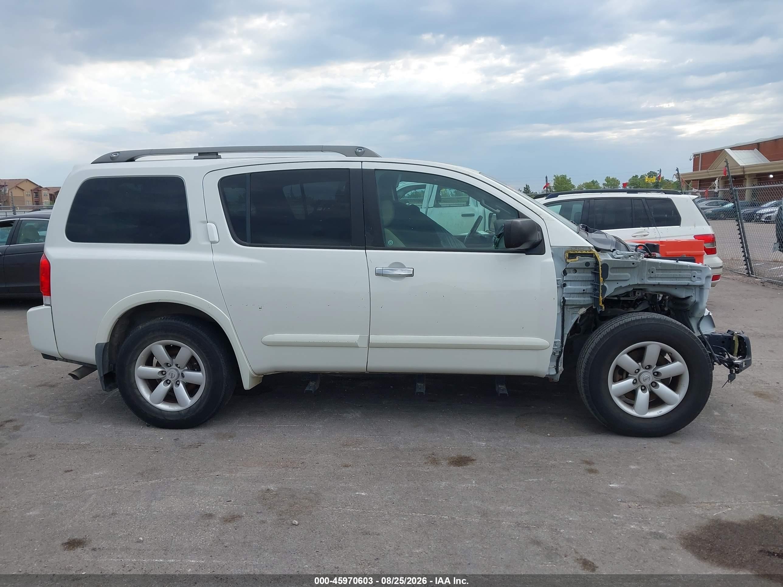 2015 Nissan Armada Sv White vin: 5N1BA0ND3FN602433