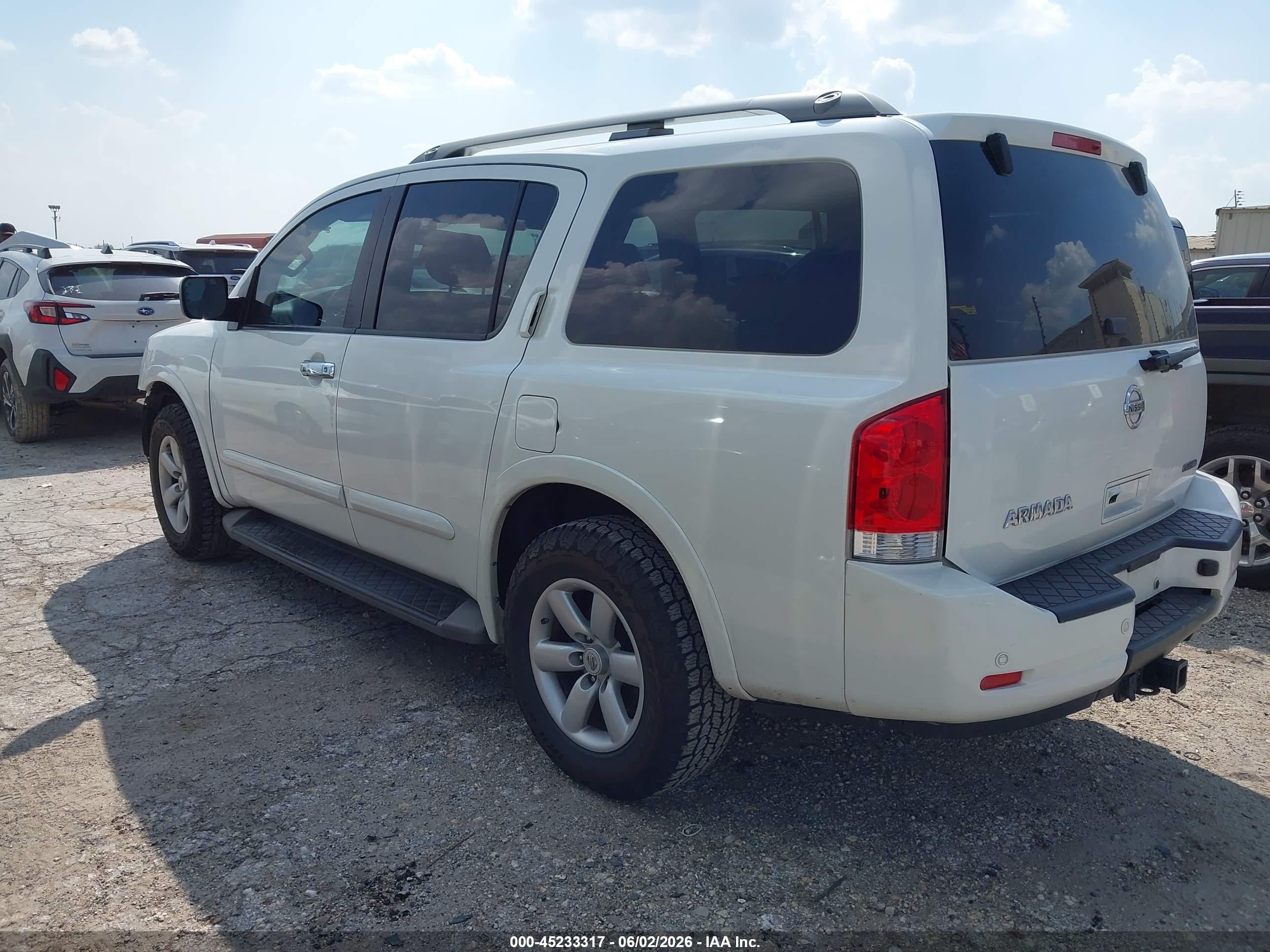 2015 Nissan Armada Sv White vin: 5N1BA0ND3FN603842
