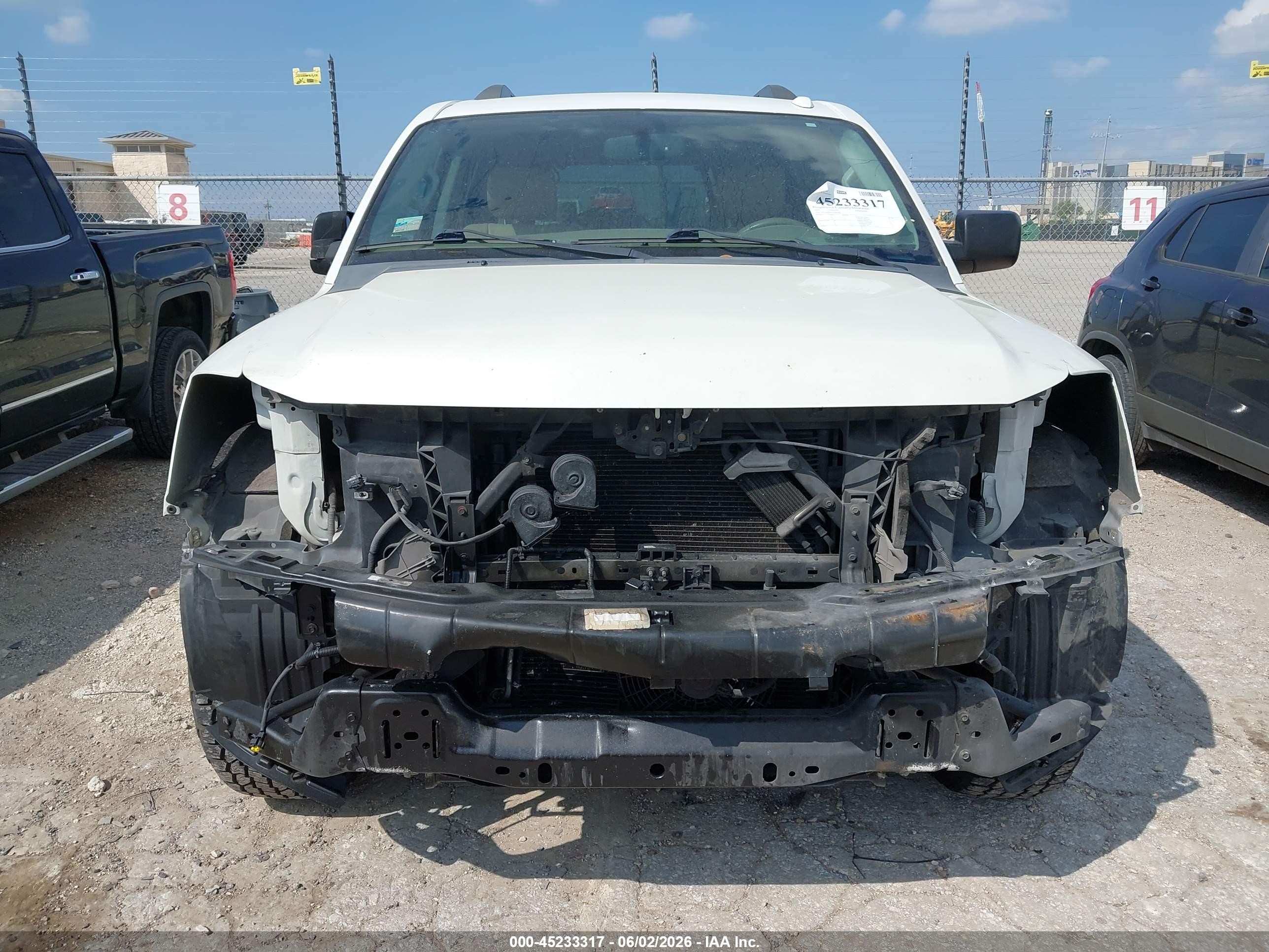2015 Nissan Armada Sv White vin: 5N1BA0ND3FN603842