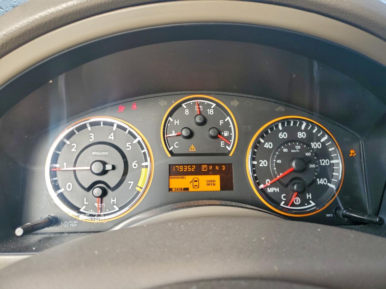 2015 Nissan Armada Platinum Burgundy vin: 5N1BA0ND3FN614002