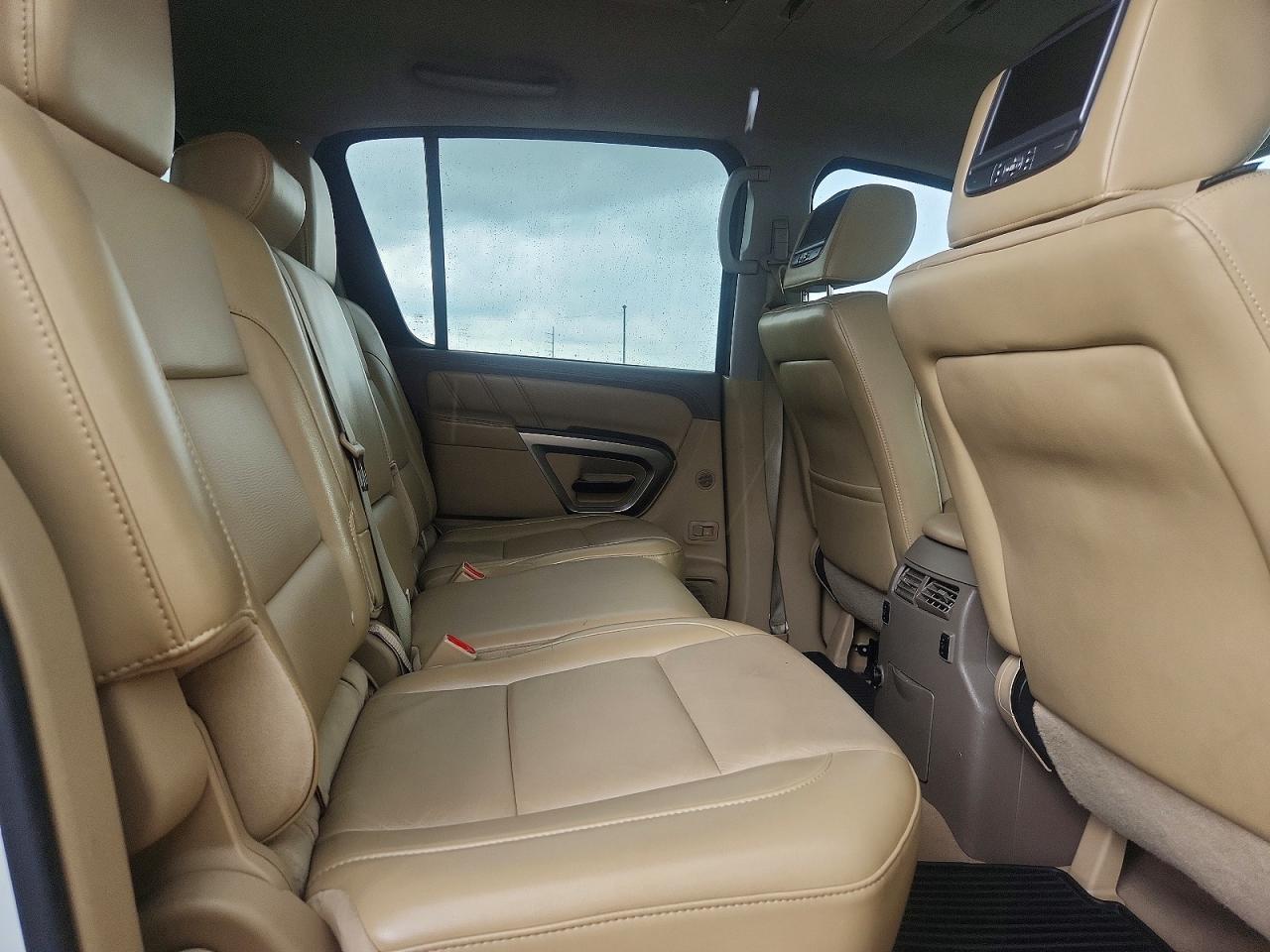 2015 Nissan Armada Platinum White vin: 5N1BA0ND3FN616946