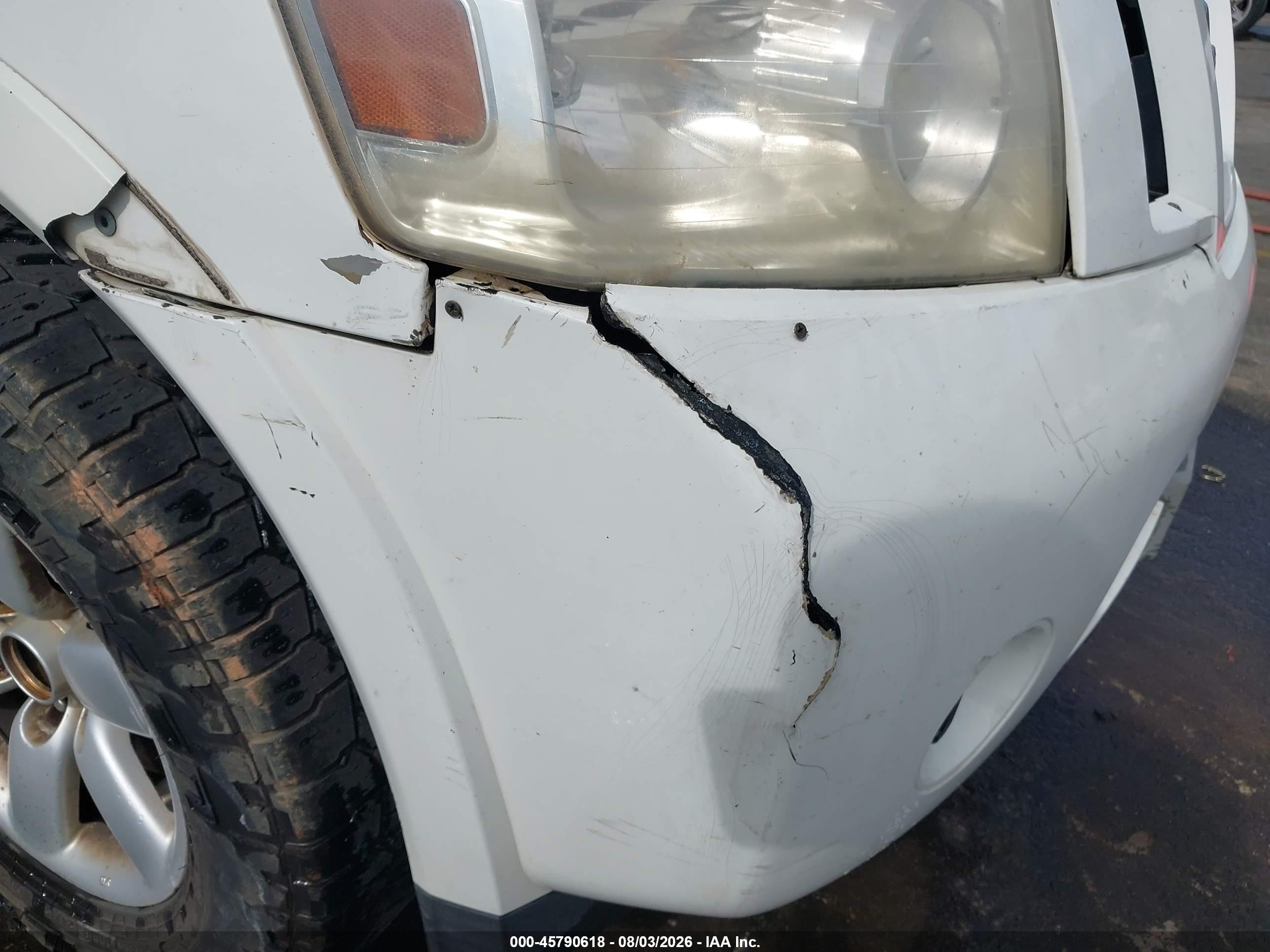 2010 Nissan Armada Se White vin: 5N1BA0ND4AN623946