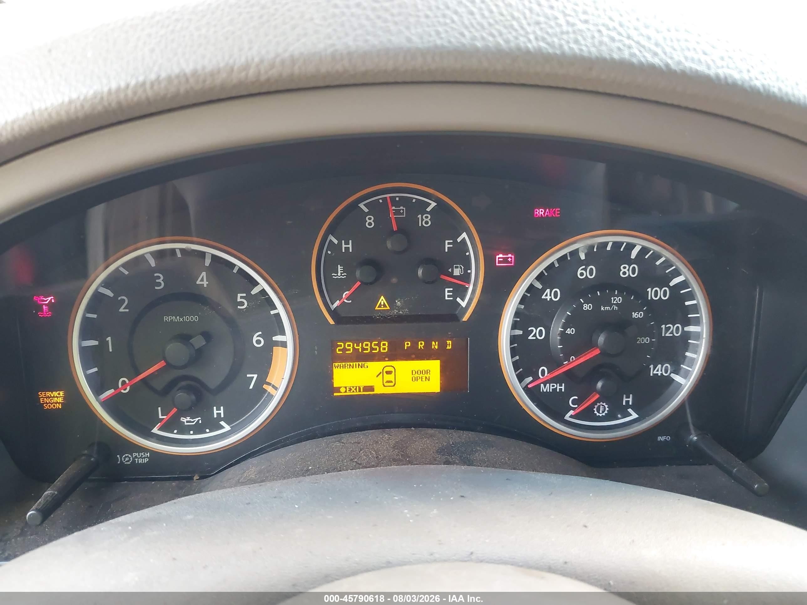 2010 Nissan Armada Se White vin: 5N1BA0ND4AN623946