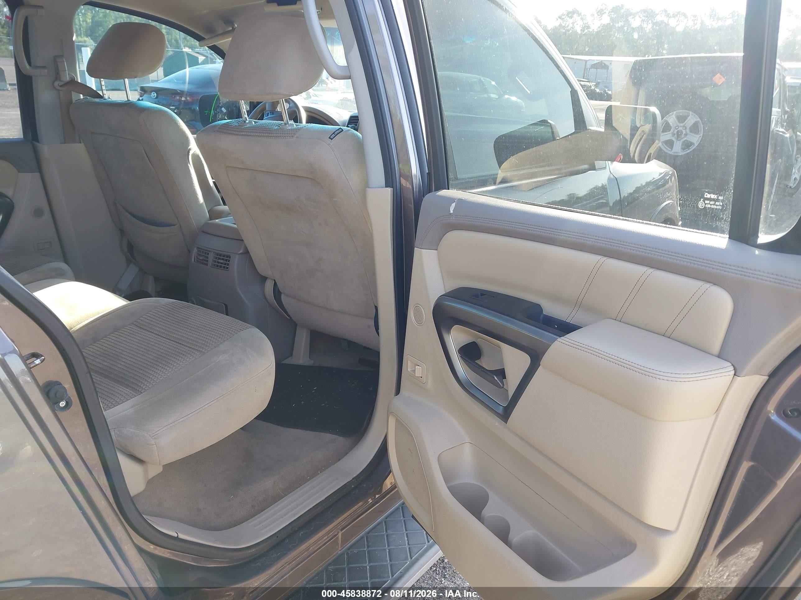 2015 Nissan Armada Sv Brown vin: 5N1BA0ND4FN618317