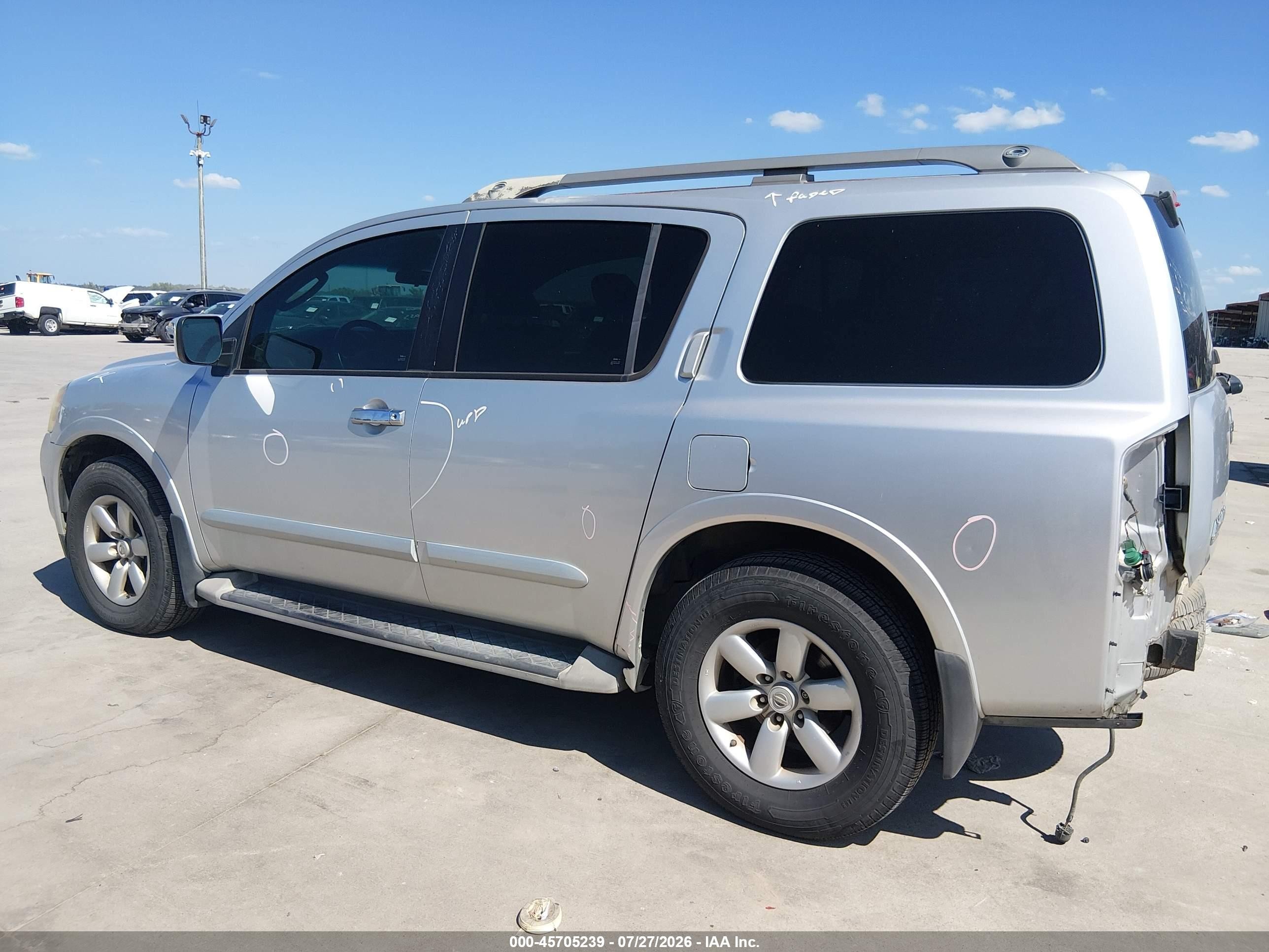 2011 Nissan Armada Sv Silver vin: 5N1BA0ND5BN613265