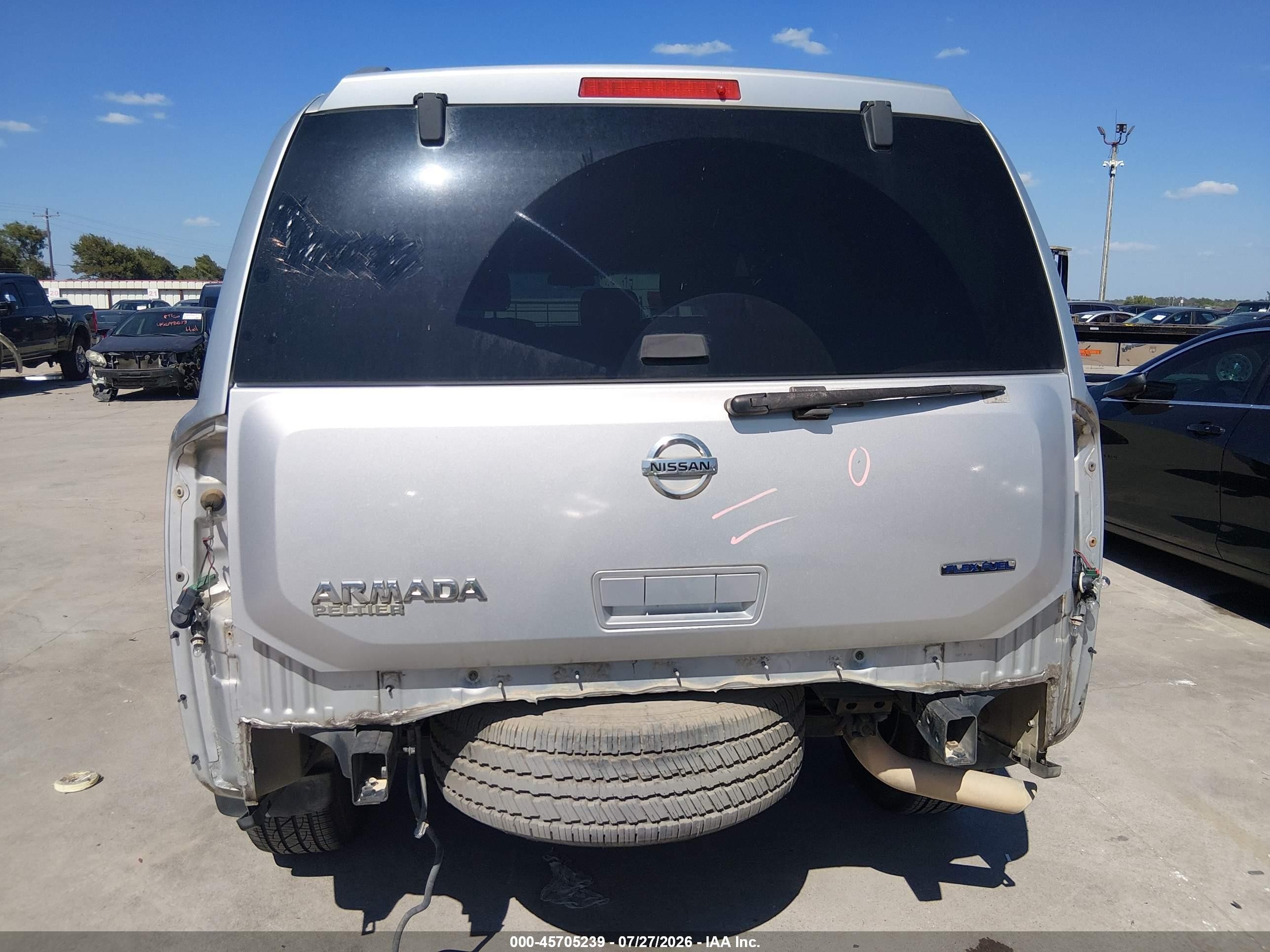2011 Nissan Armada Sv Silver vin: 5N1BA0ND5BN613265