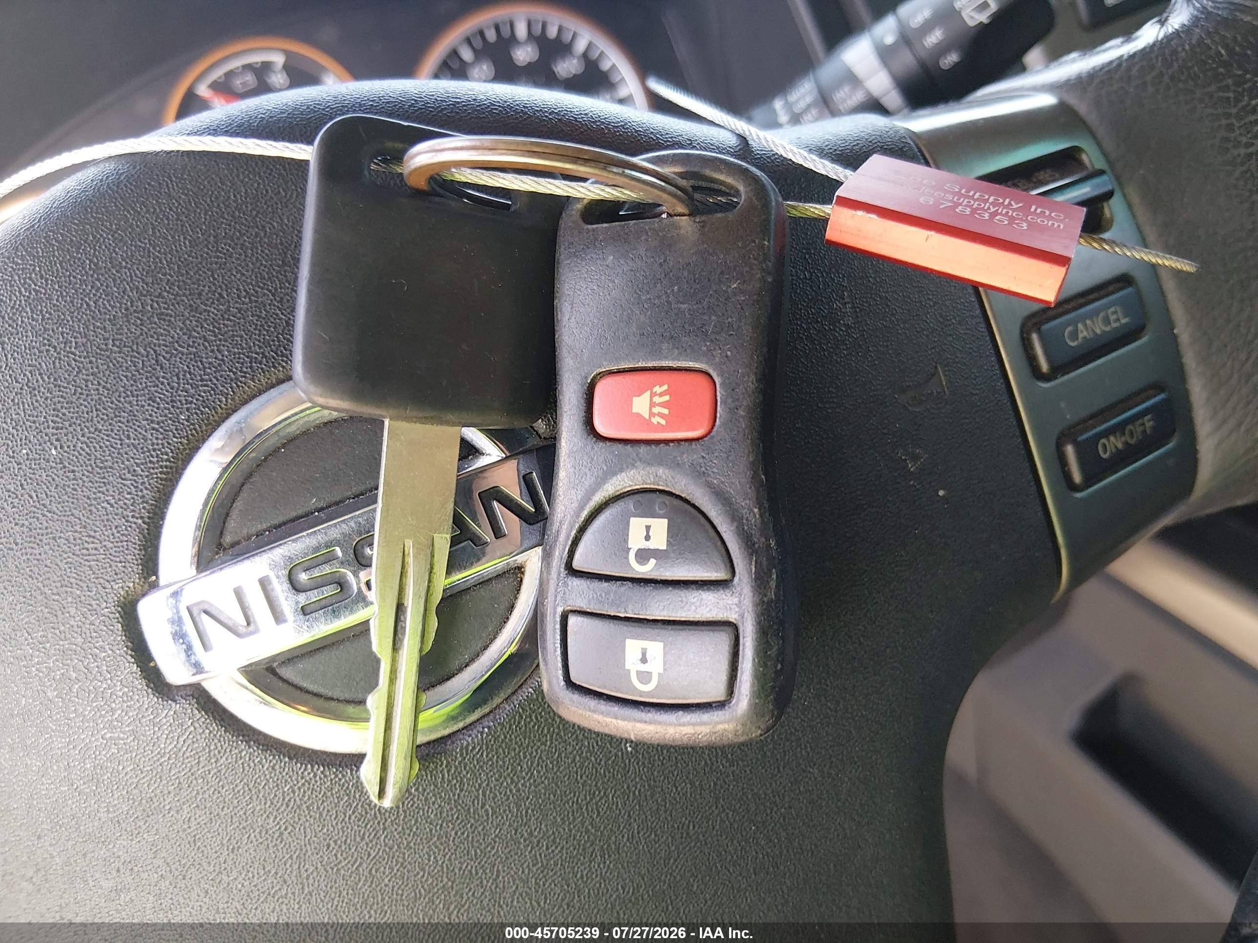 2011 Nissan Armada Sv Silver vin: 5N1BA0ND5BN613265