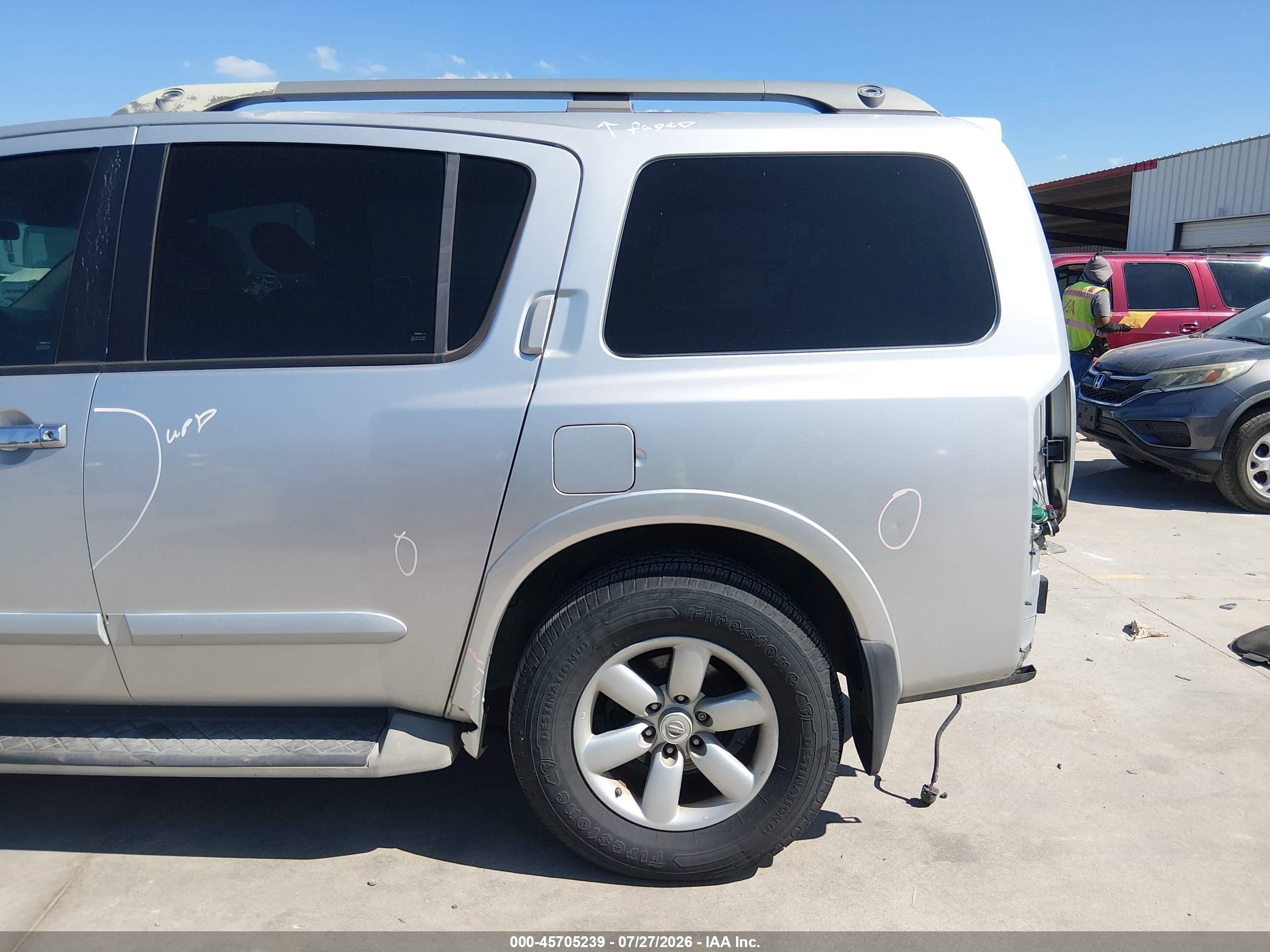 2011 Nissan Armada Sv Silver vin: 5N1BA0ND5BN613265
