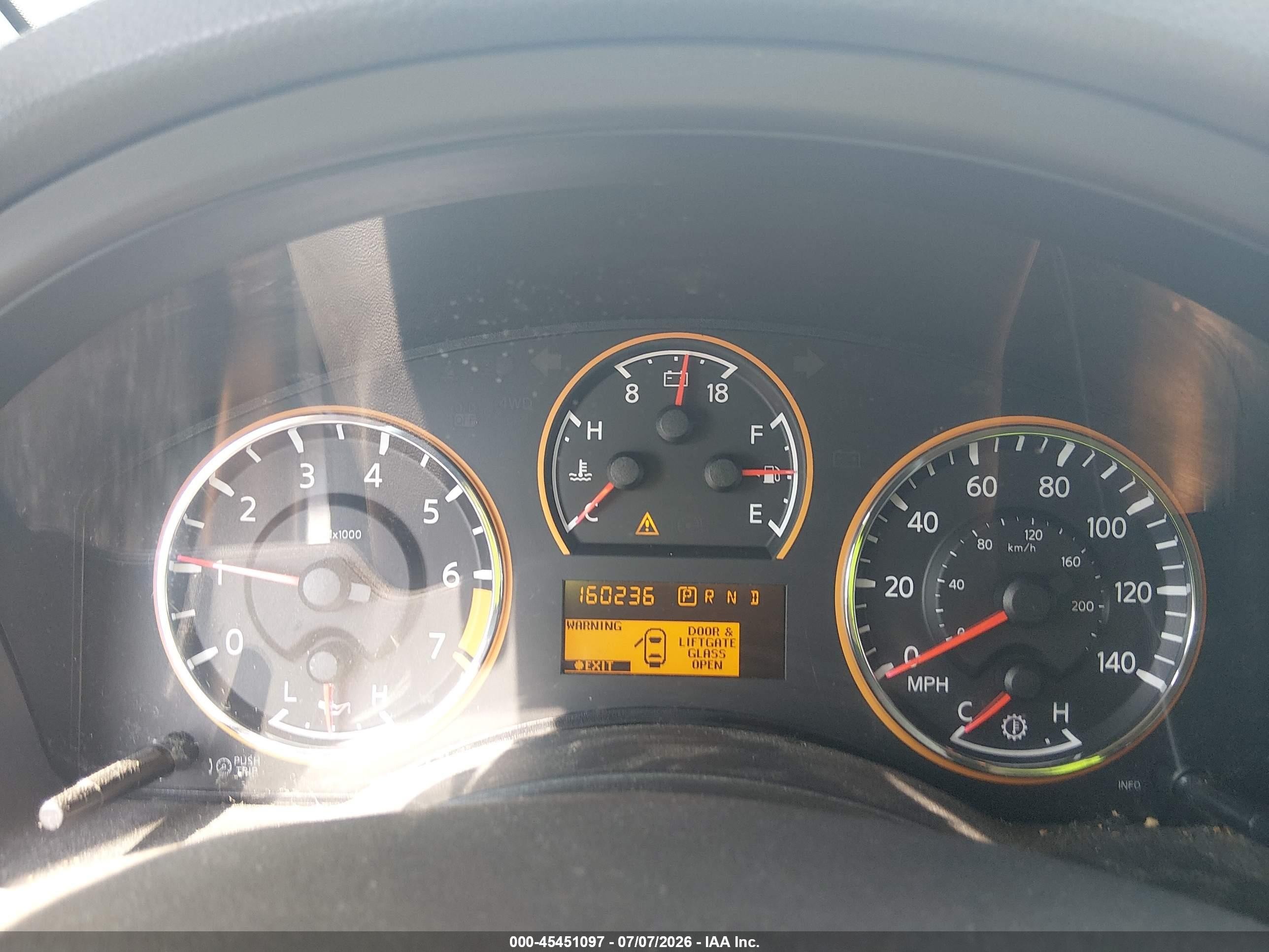 2014 Nissan Armada Platinum White vin: 5N1BA0ND5EN600844