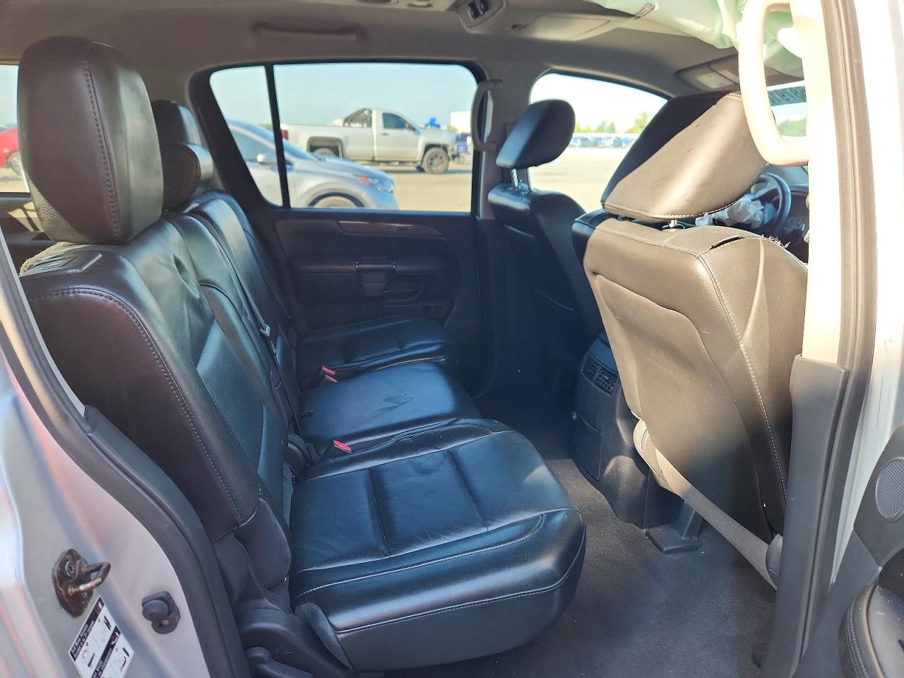 2014 Nissan Armada Sl Silver vin: 5N1BA0ND5EN602528
