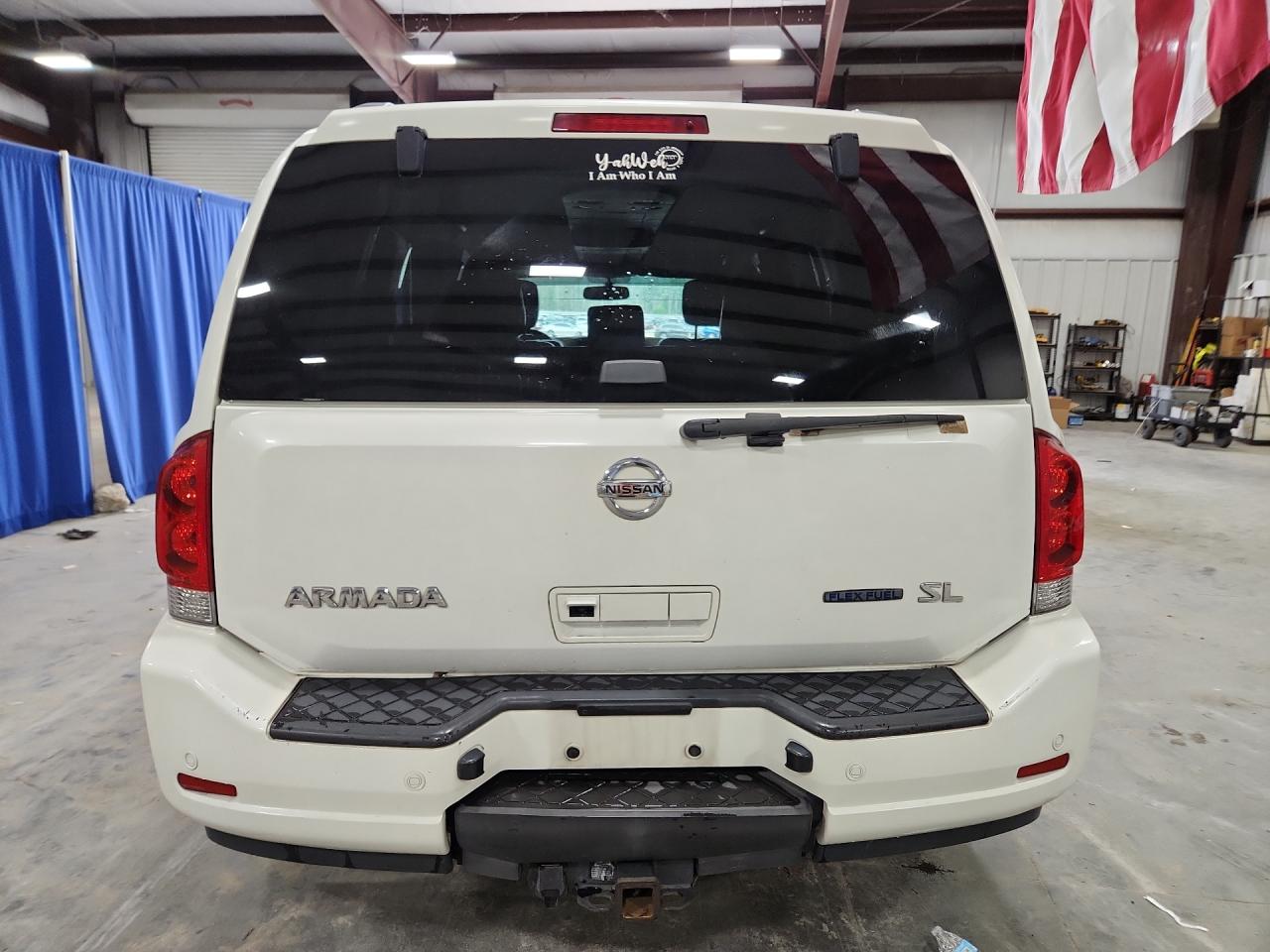 2015 Nissan Armada Sl White vin: 5N1BA0ND5FN617600 Damage: Rear Bumper, Chipped, 5
