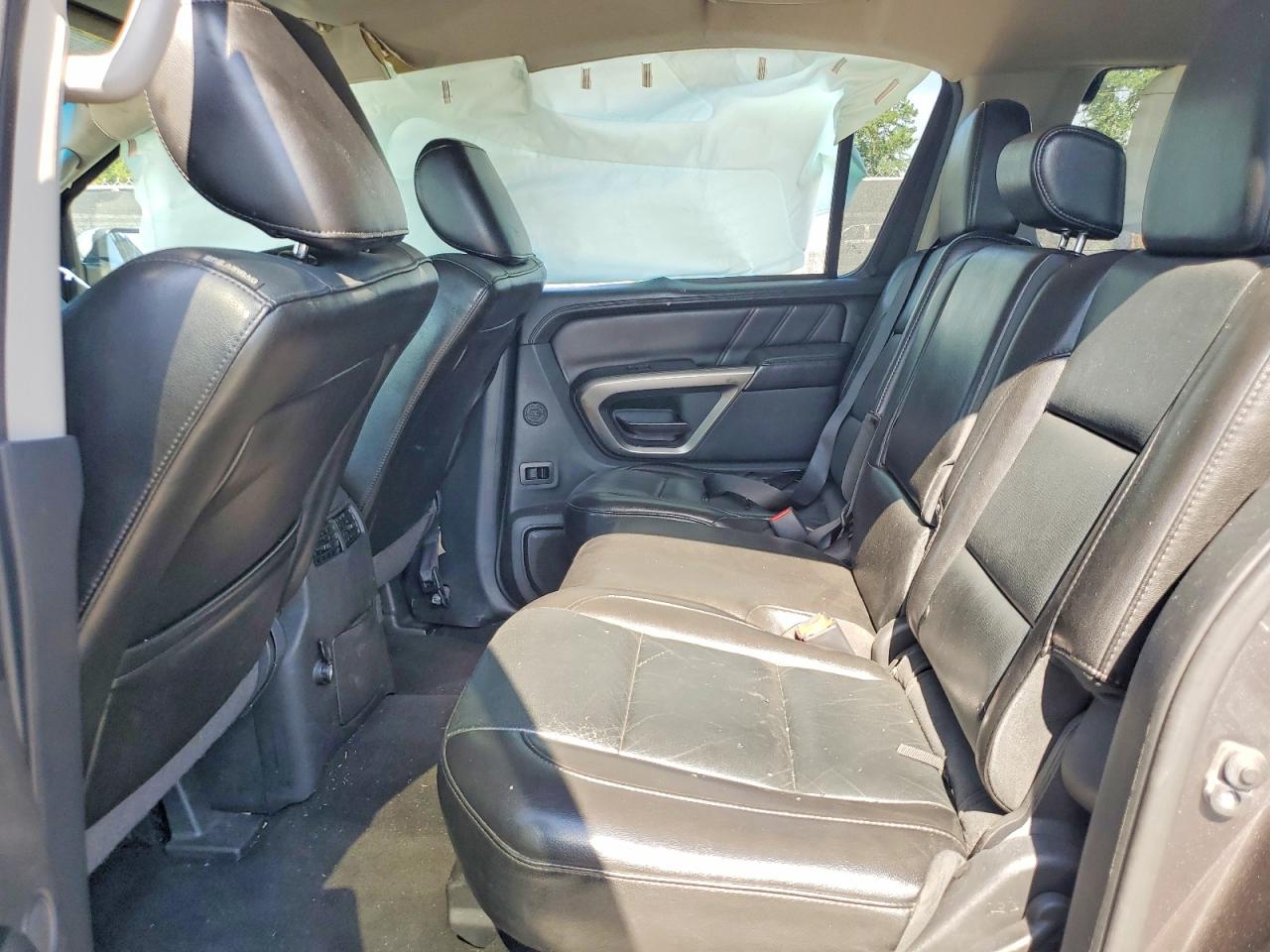 2015 Nissan Armada Sl Gray vin: 5N1BA0ND7FN621079
