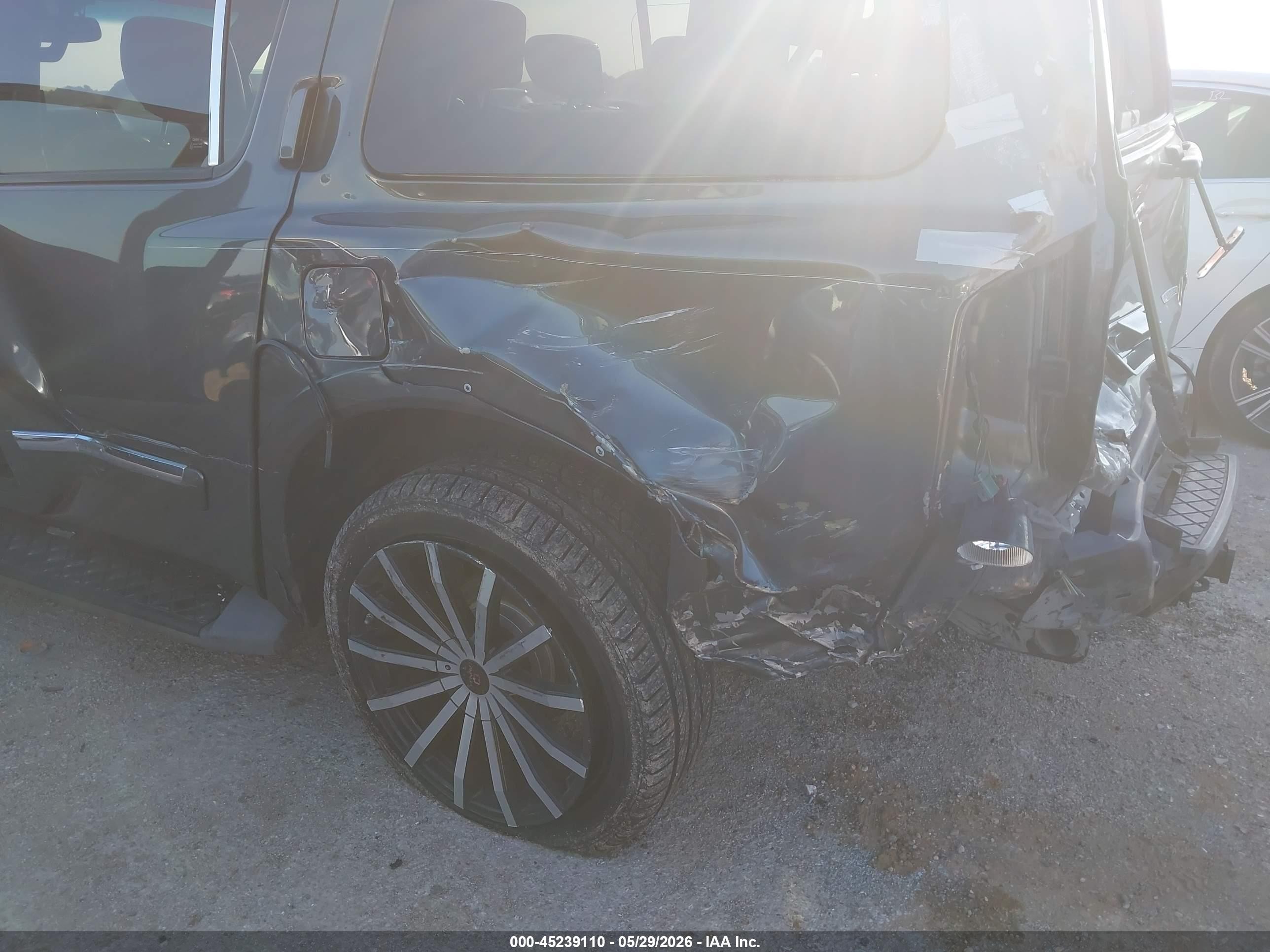 2011 Nissan Armada Sl Gray vin: 5N1BA0ND8BN616175