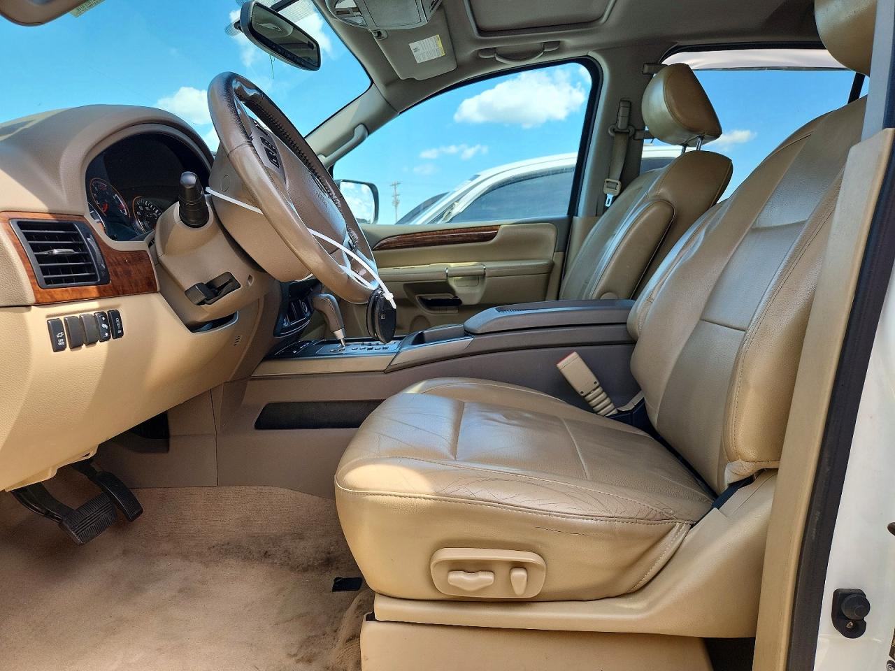 2014 Nissan Armada Sl Белый vin: 5N1BA0ND8EN602054