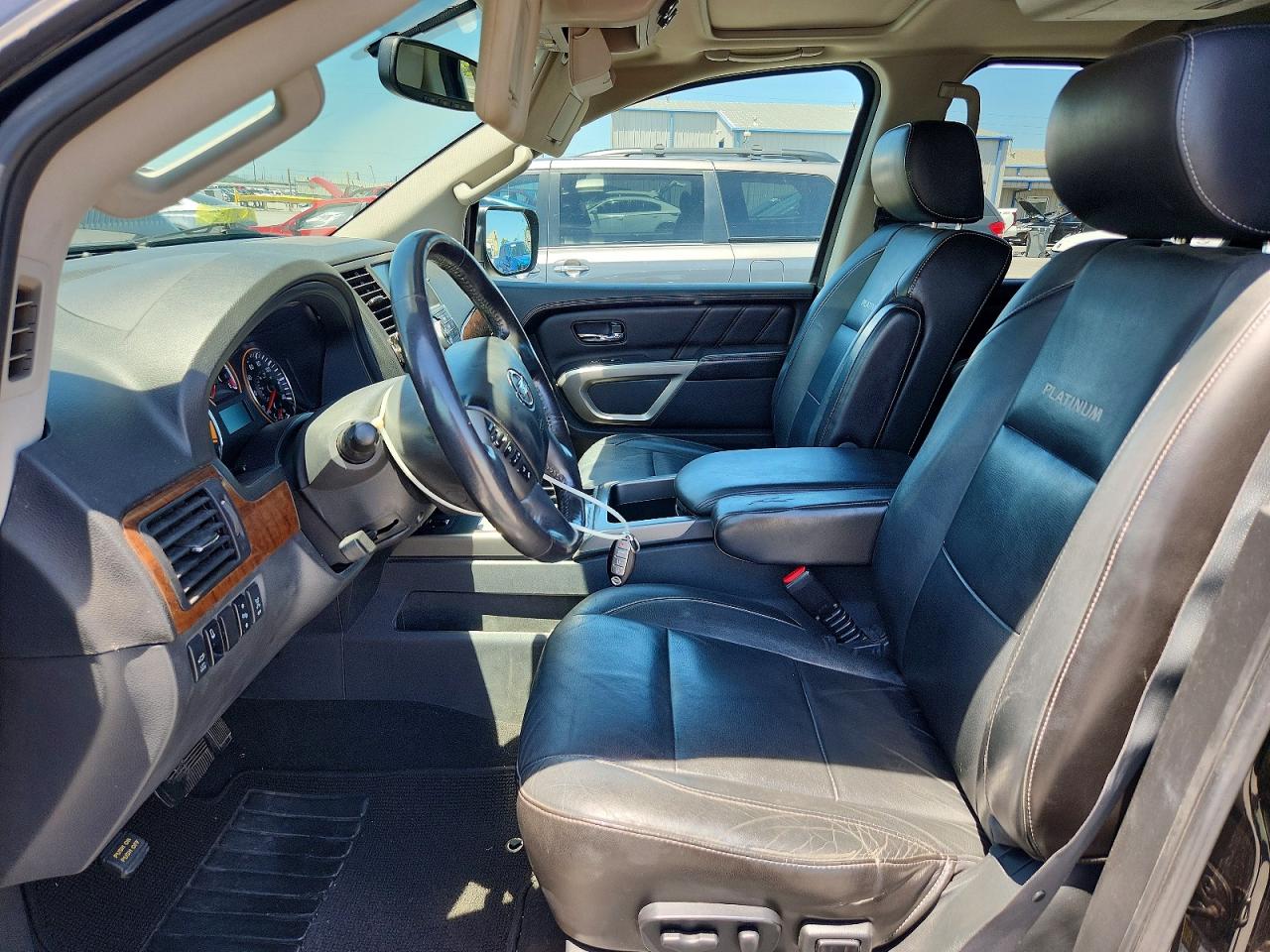 2015 Nissan Armada Platinum Charcoal vin: 5N1BA0ND8FN612651