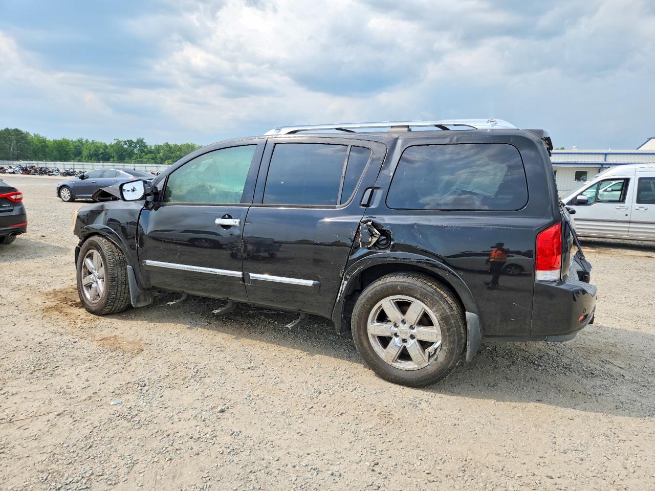 2011 Nissan Armada Sv Черный vin: 5N1BA0ND9BN605718