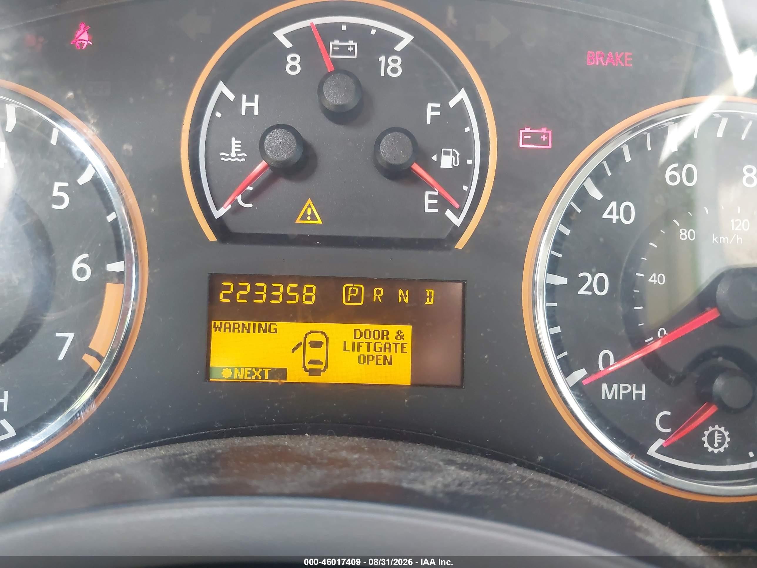 2011 Nissan Armada Sl White vin: 5N1BA0ND9BN613575