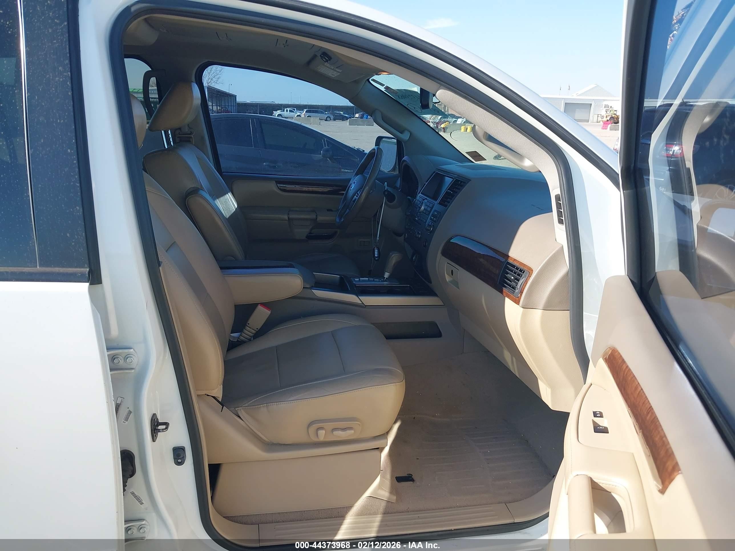 2013 Nissan Armada Sl White vin: 5N1BA0ND9DN612221