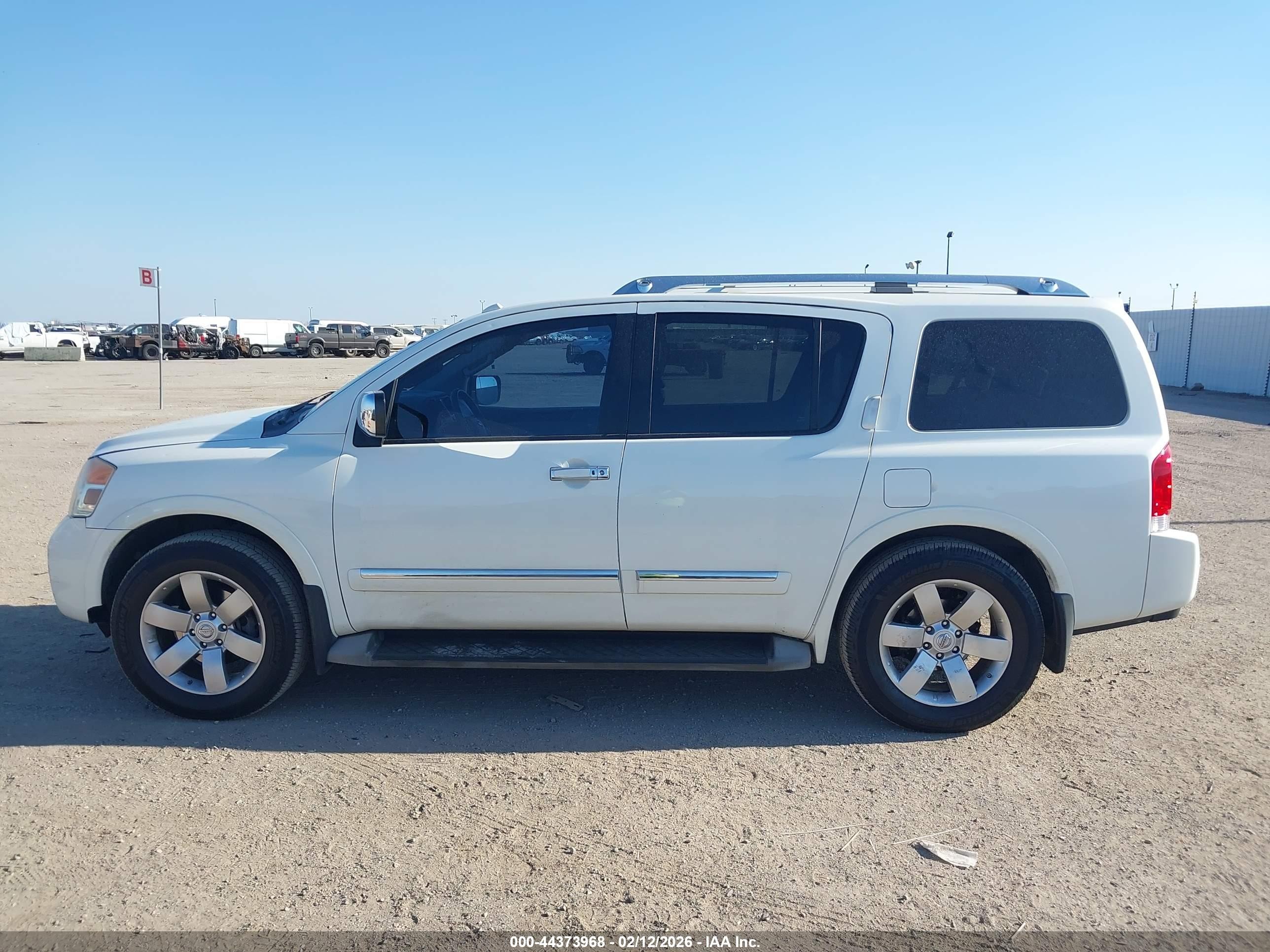 2013 Nissan Armada Sl White vin: 5N1BA0ND9DN612221