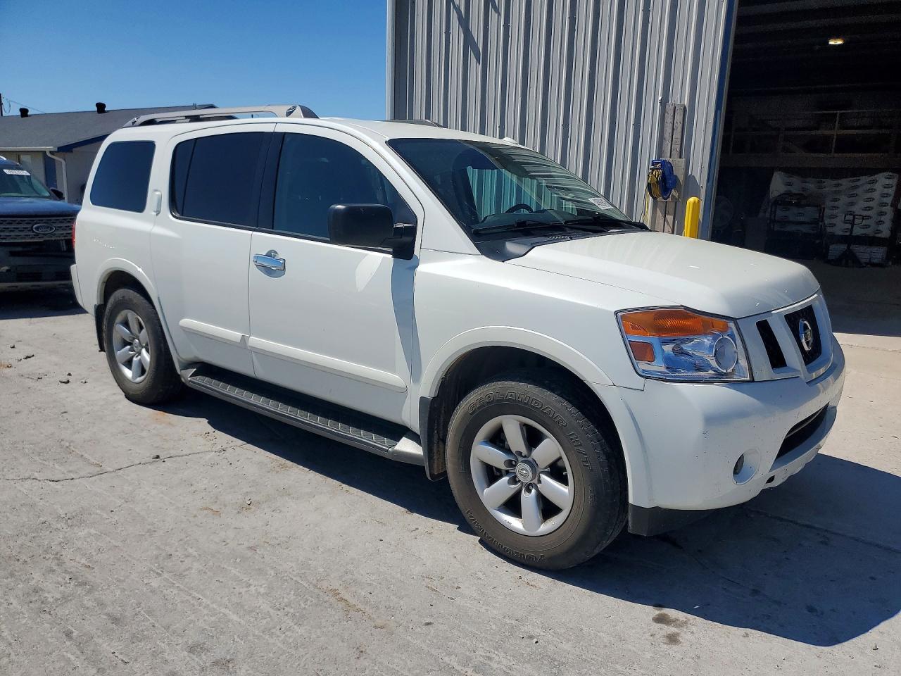 2015 Nissan Armada Sv White vin: 5N1BA0ND9FN623366