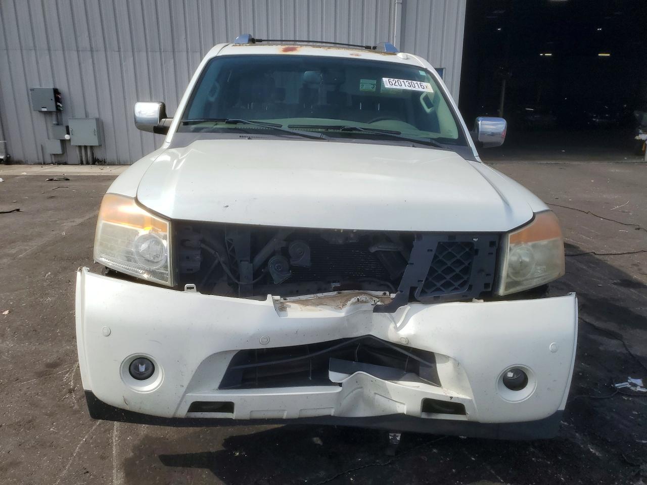2013 Nissan Armada Sv White vin: 5N1BA0NDXDN614768