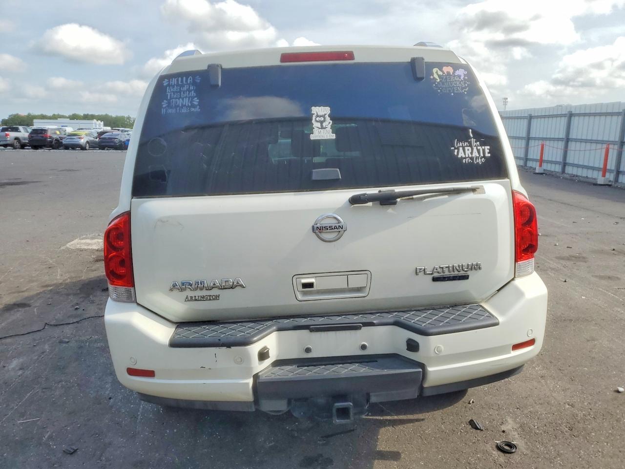 2013 Nissan Armada Sv White vin: 5N1BA0NDXDN614768