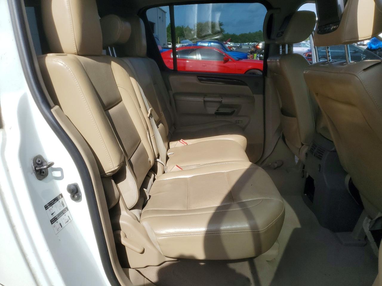 2013 Nissan Armada Sv White vin: 5N1BA0NDXDN614768