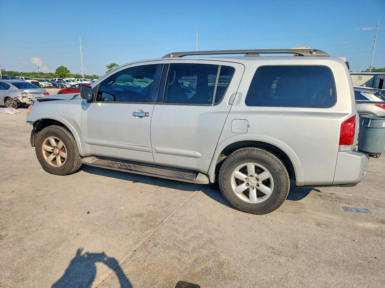 2015 Nissan Armada Sv Silver vin: 5N1BA0NDXFN617642