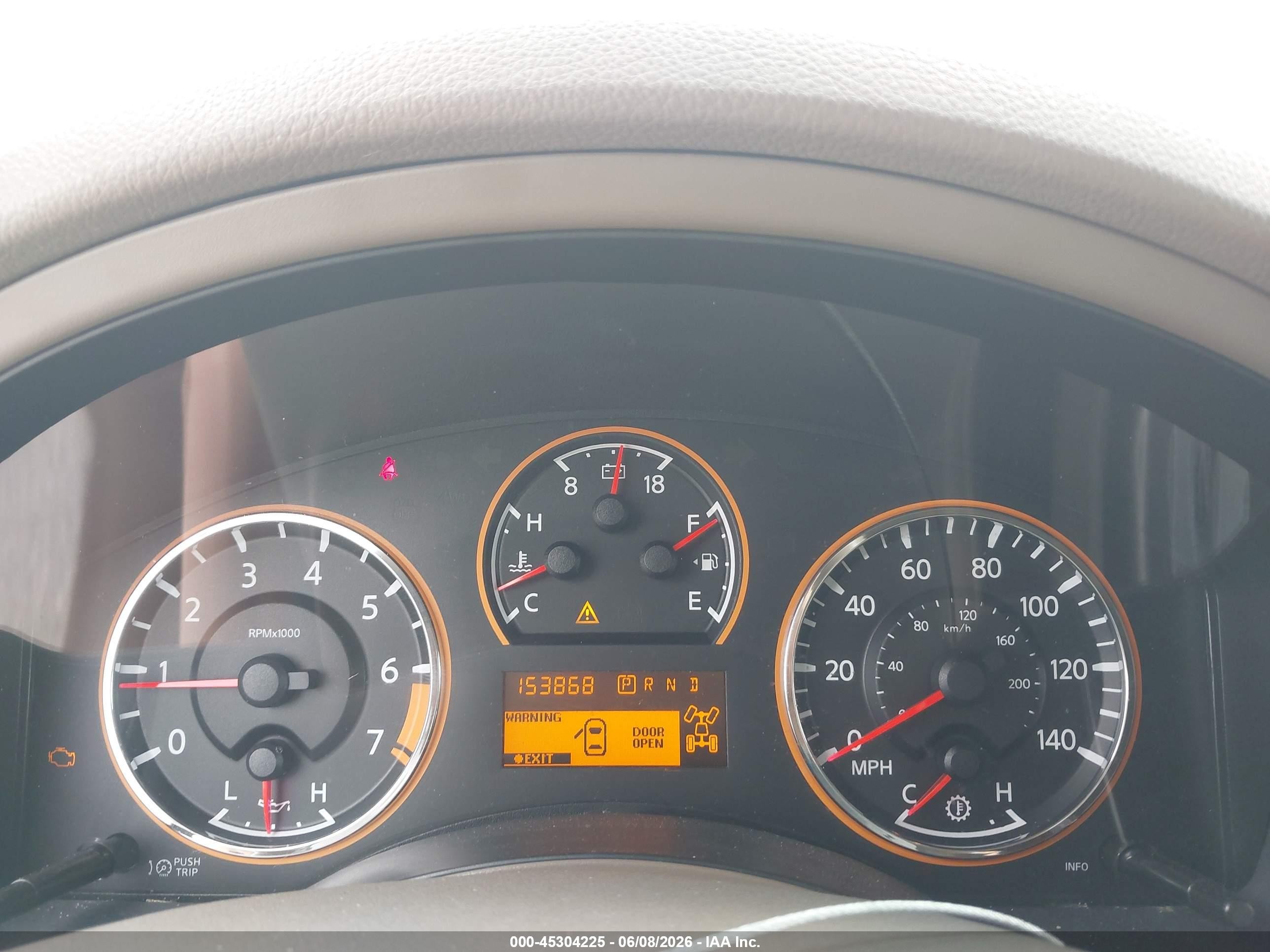 2013 Nissan Armada Platinum White vin: 5N1BA0NE2DN612702