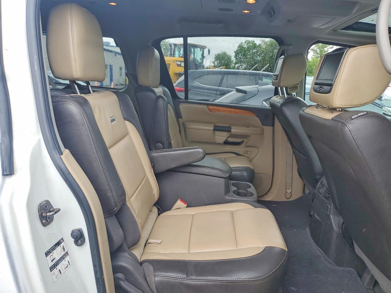 2014 Nissan Armada Platinum White vin: 5N1BA0NE3EN601483