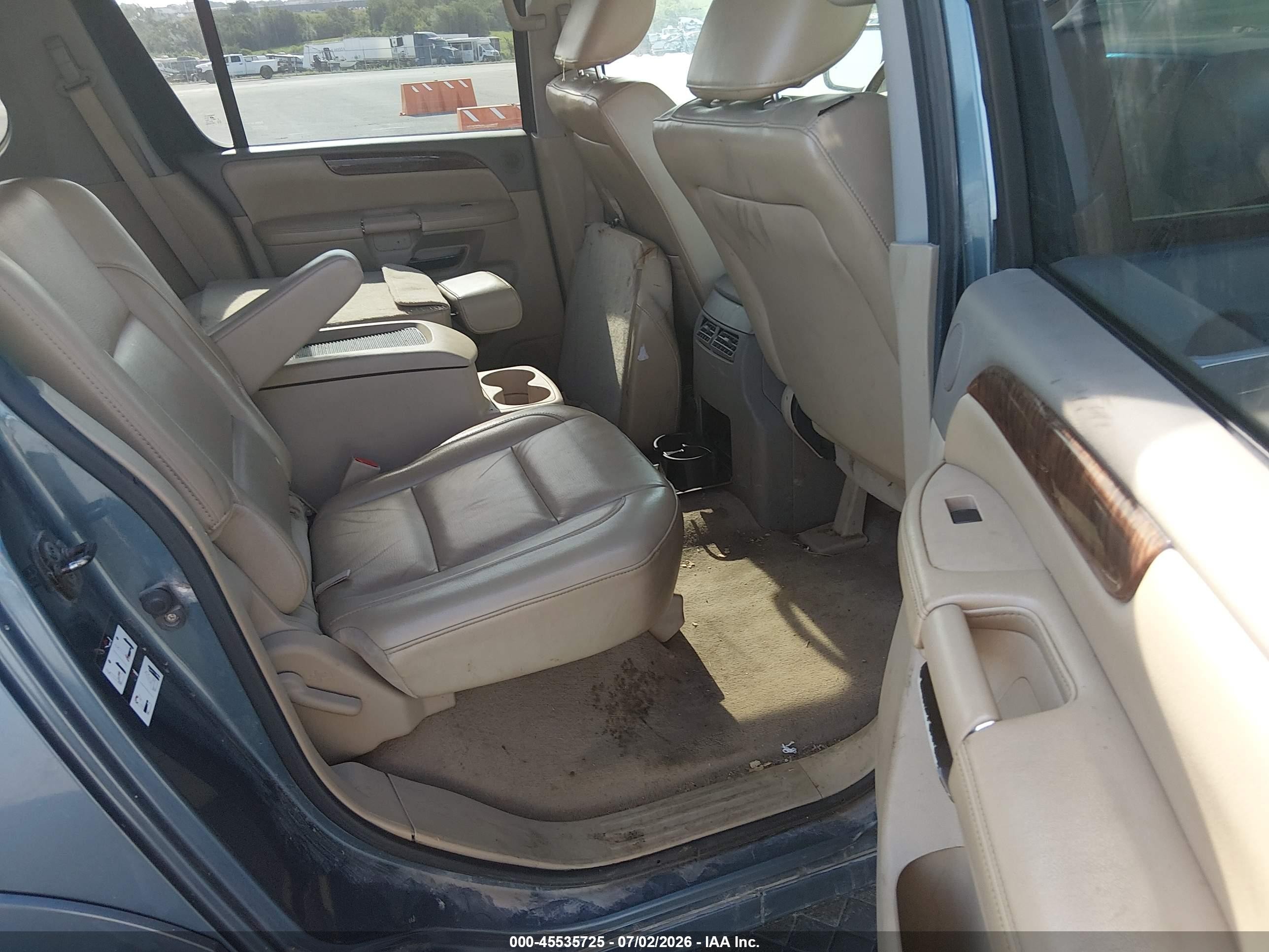 2011 Nissan Armada Platinum Синий vin: 5N1BA0NE5BN608382