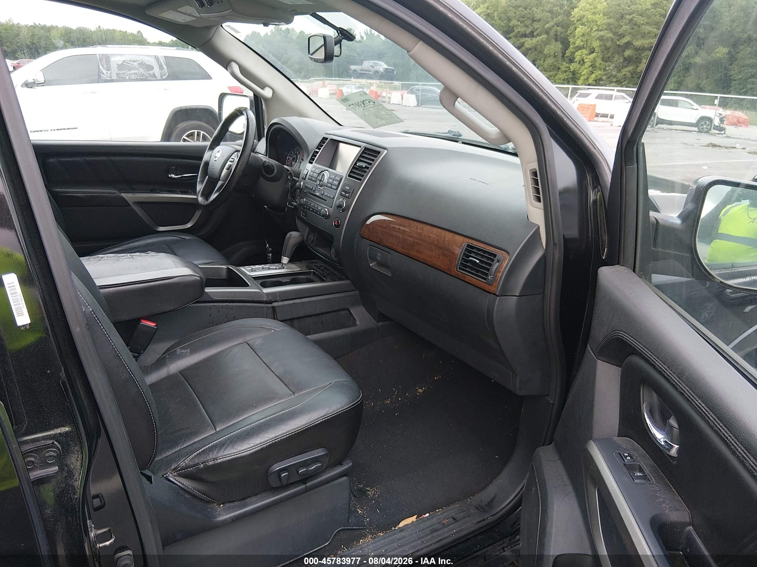 2015 Nissan Armada Platinum Black vin: 5N1BA0NE6FN612172