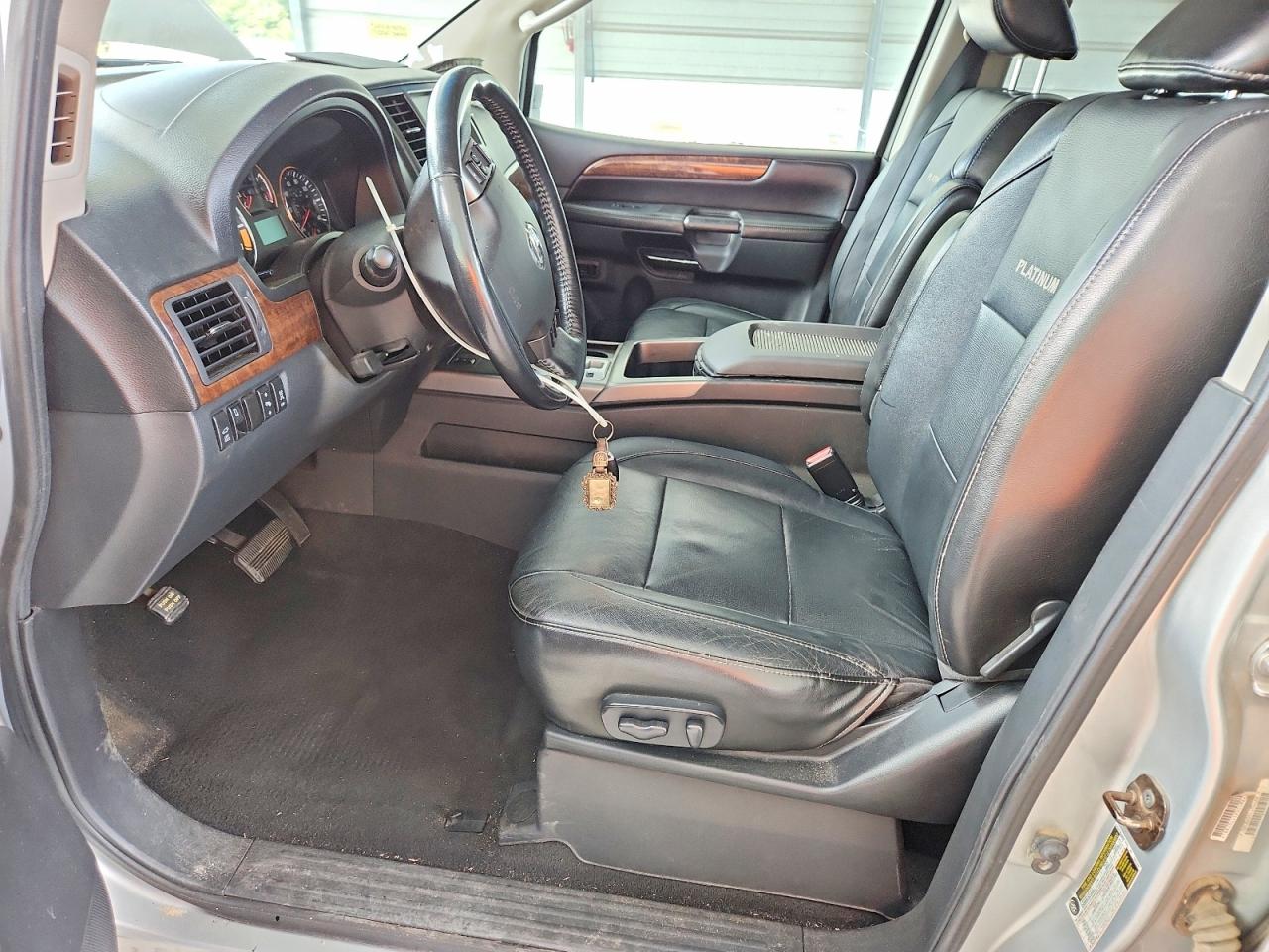 2011 Nissan Armada Platinum Silver vin: 5N1BA0NE7BN620582