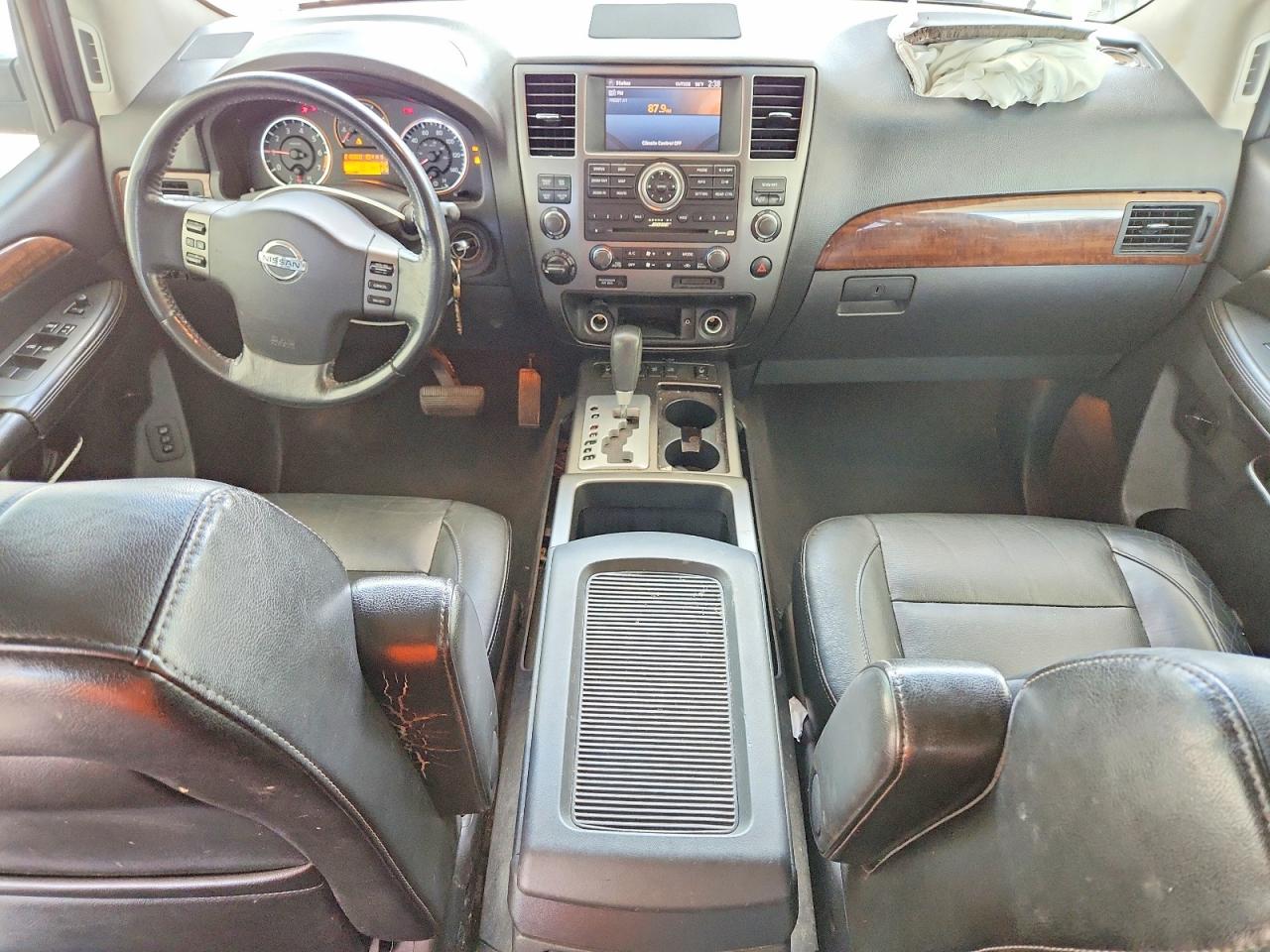 2011 Nissan Armada Platinum Silver vin: 5N1BA0NE7BN620582