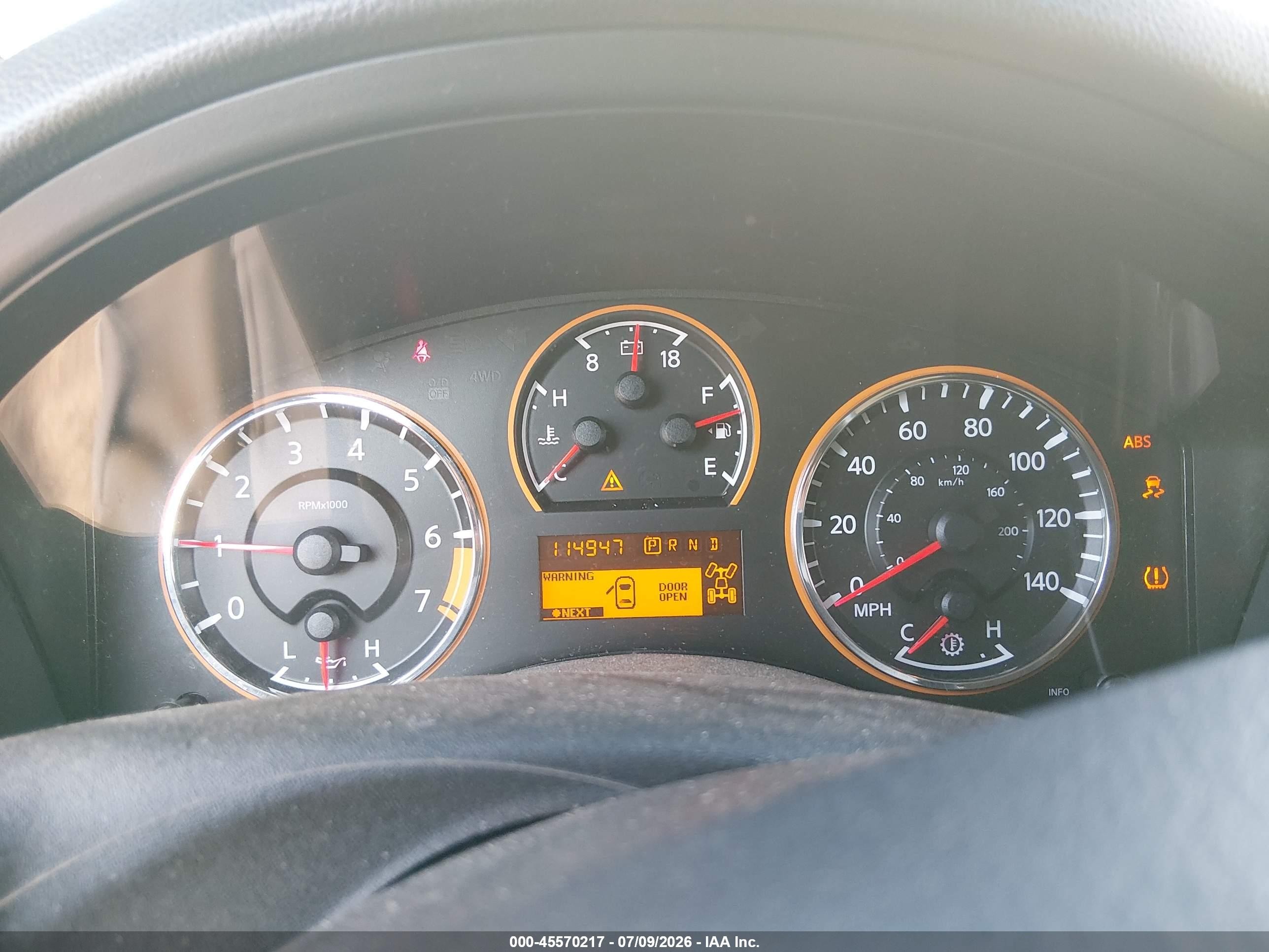 2015 Nissan Armada Platinum Белый vin: 5N1BA0NE8FN608401