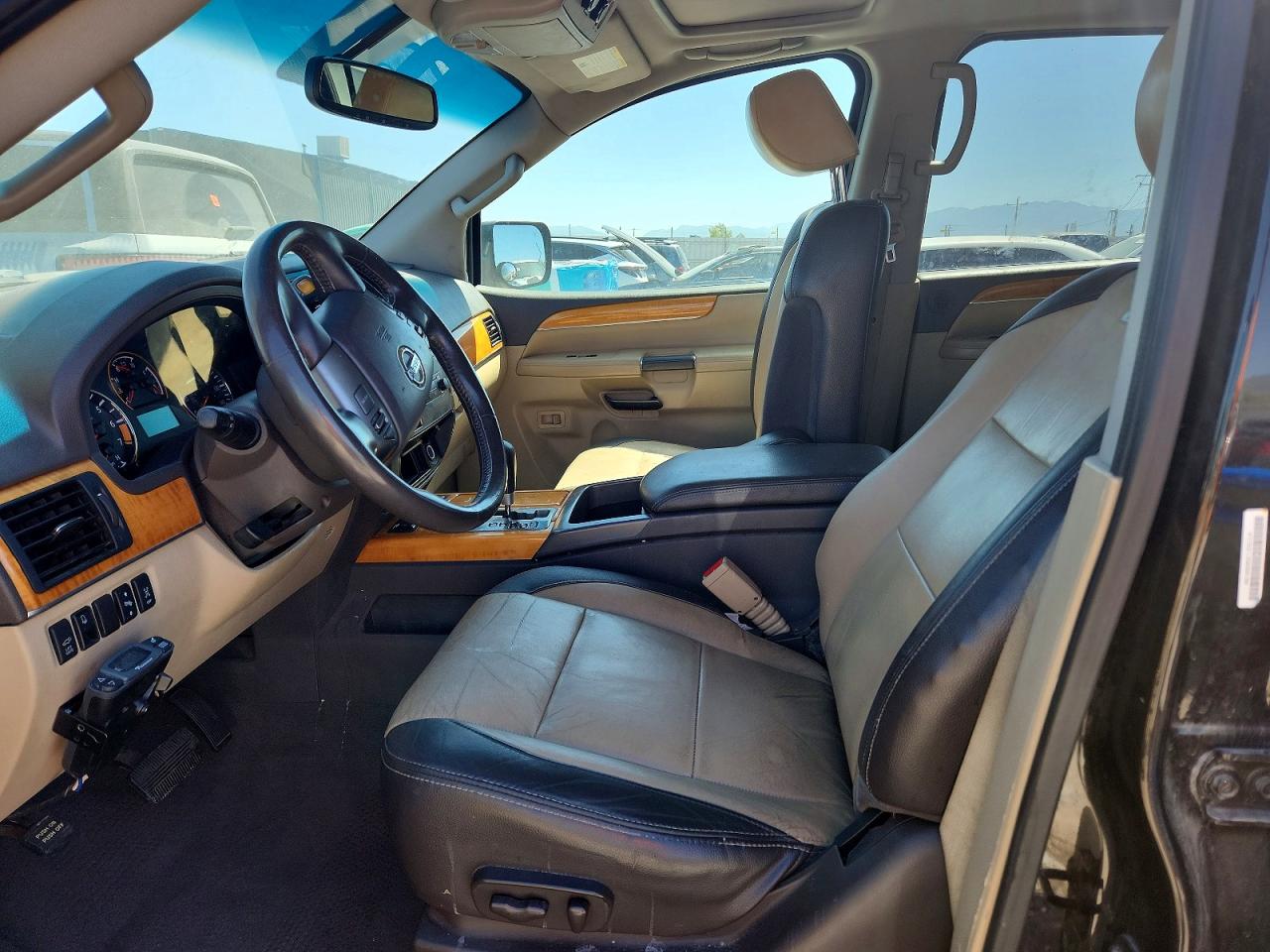2014 Nissan Armada Platinum Черный vin: 5N1BA0NE9EN600810