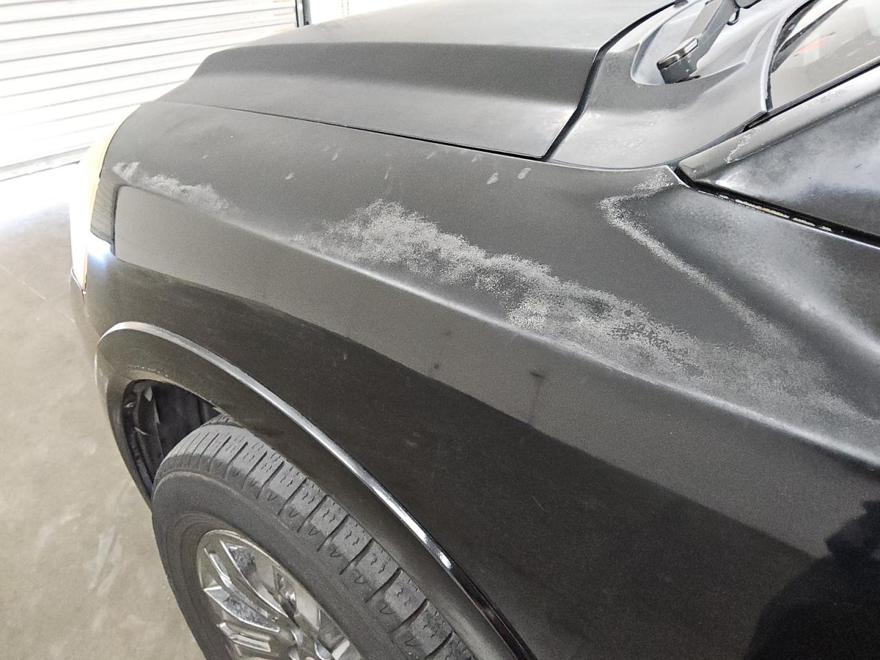 2015 Nissan Armada Platinum Черный vin: 5N1BA0NF2FN609990 Damage: Left Front Fender, Peeling, > 12 Inches