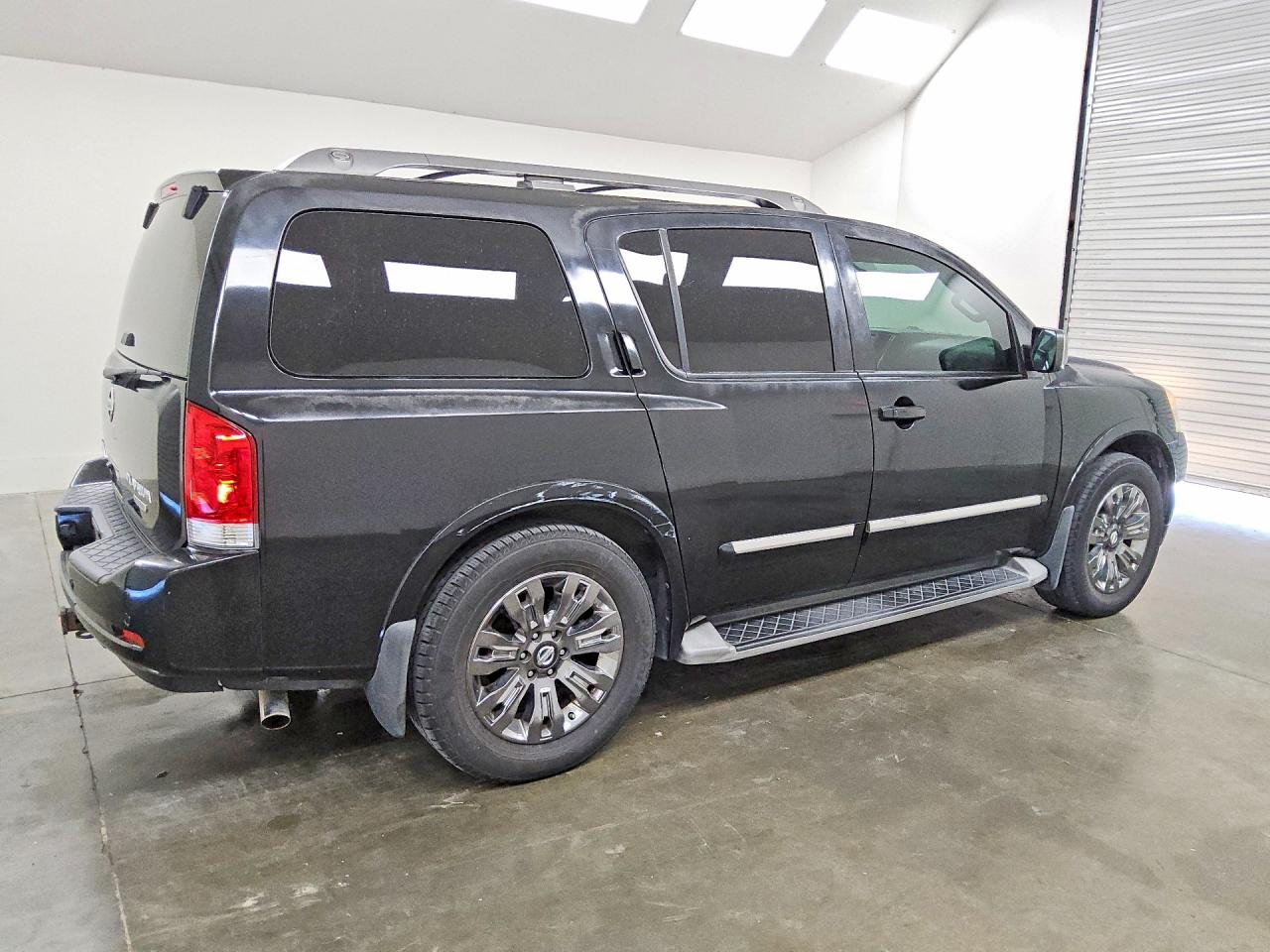 2015 Nissan Armada Platinum Черный vin: 5N1BA0NF2FN609990