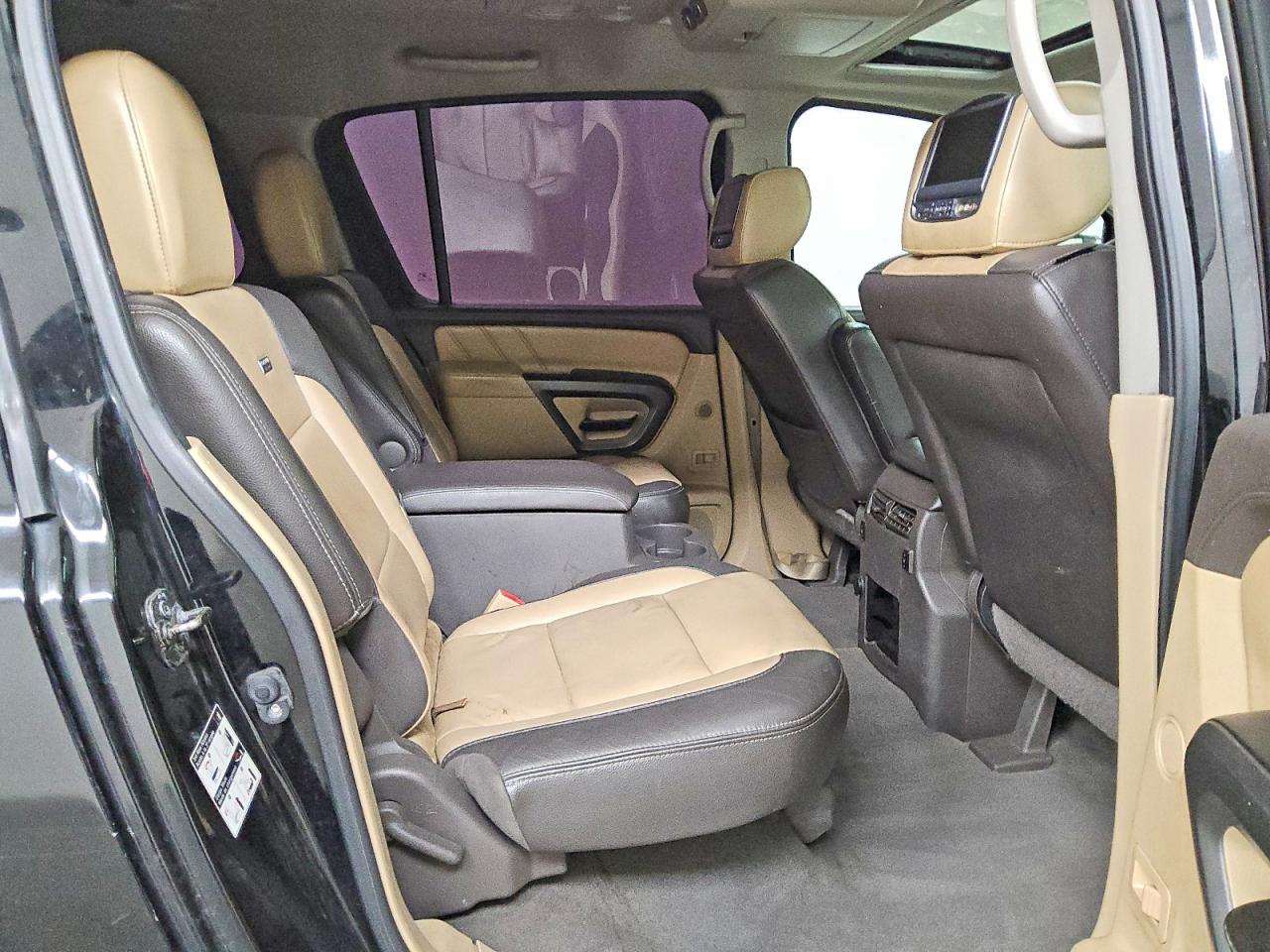 2015 Nissan Armada Platinum Черный vin: 5N1BA0NF2FN609990