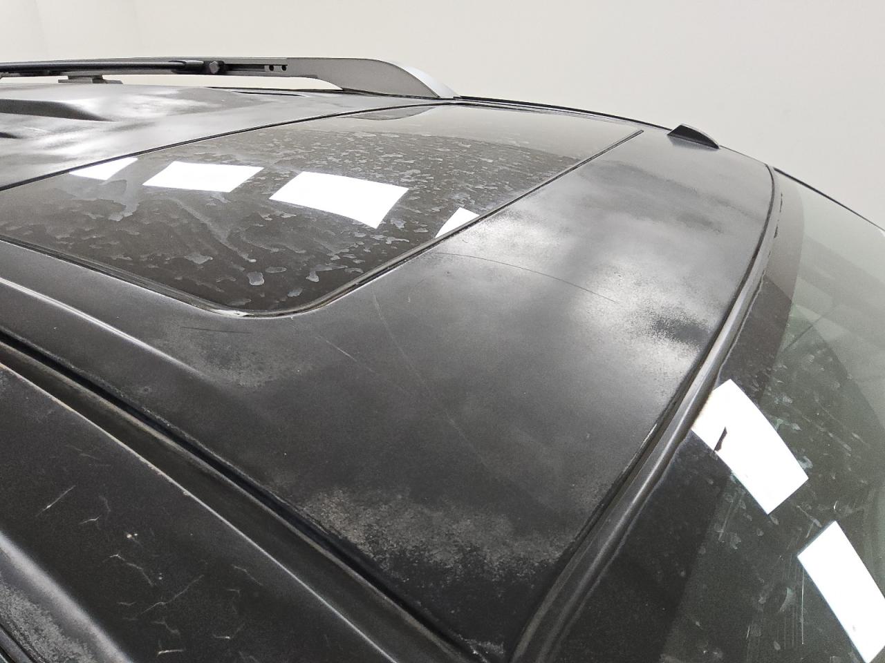 2015 Nissan Armada Platinum Черный vin: 5N1BA0NF2FN609990 Damage: Roof, Peeling, > 12 Inches